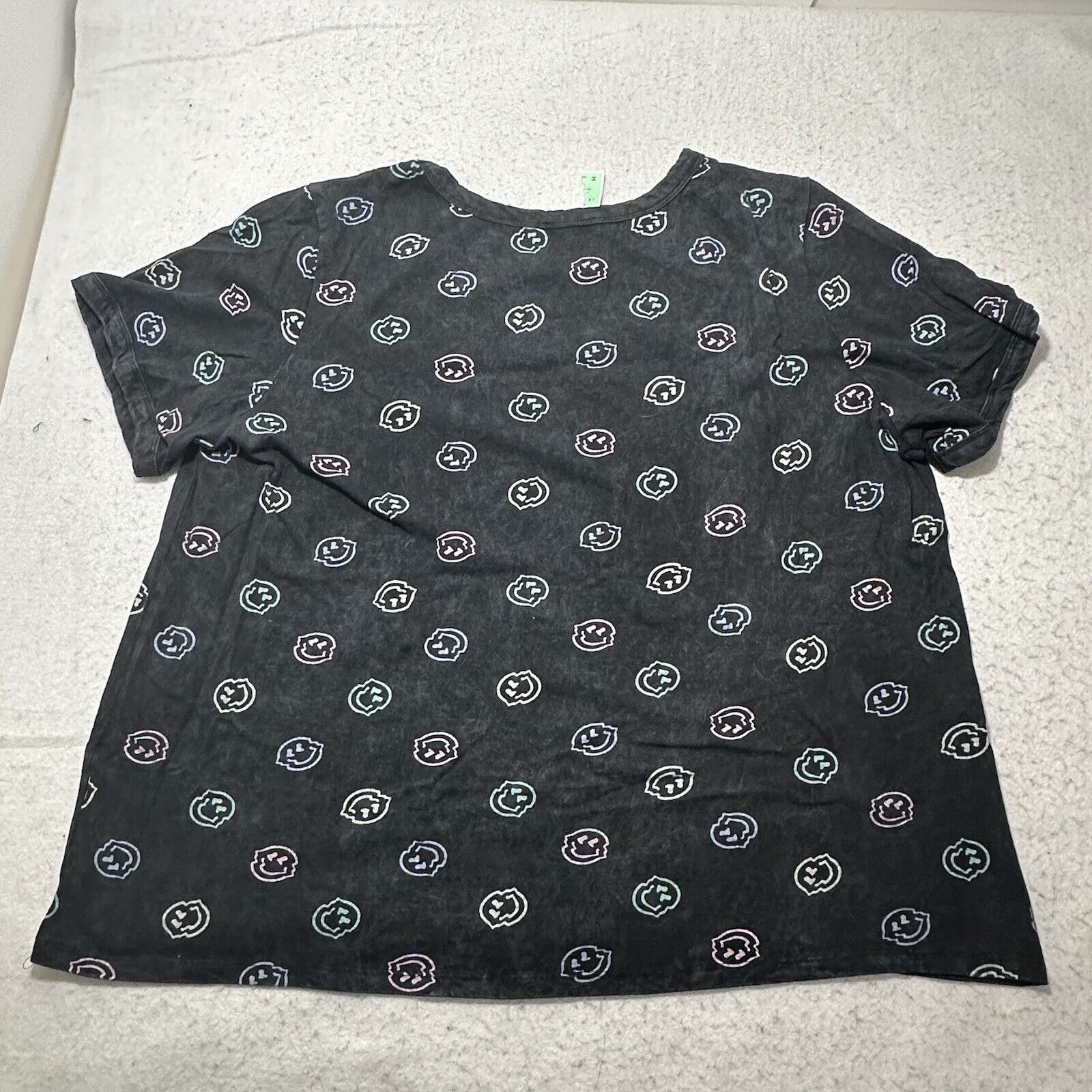 Other Attitude Not Include 3X Black Smiley Face Graphic T-Shirt Size 3XL / US 20-22 - 11 Thumbnail