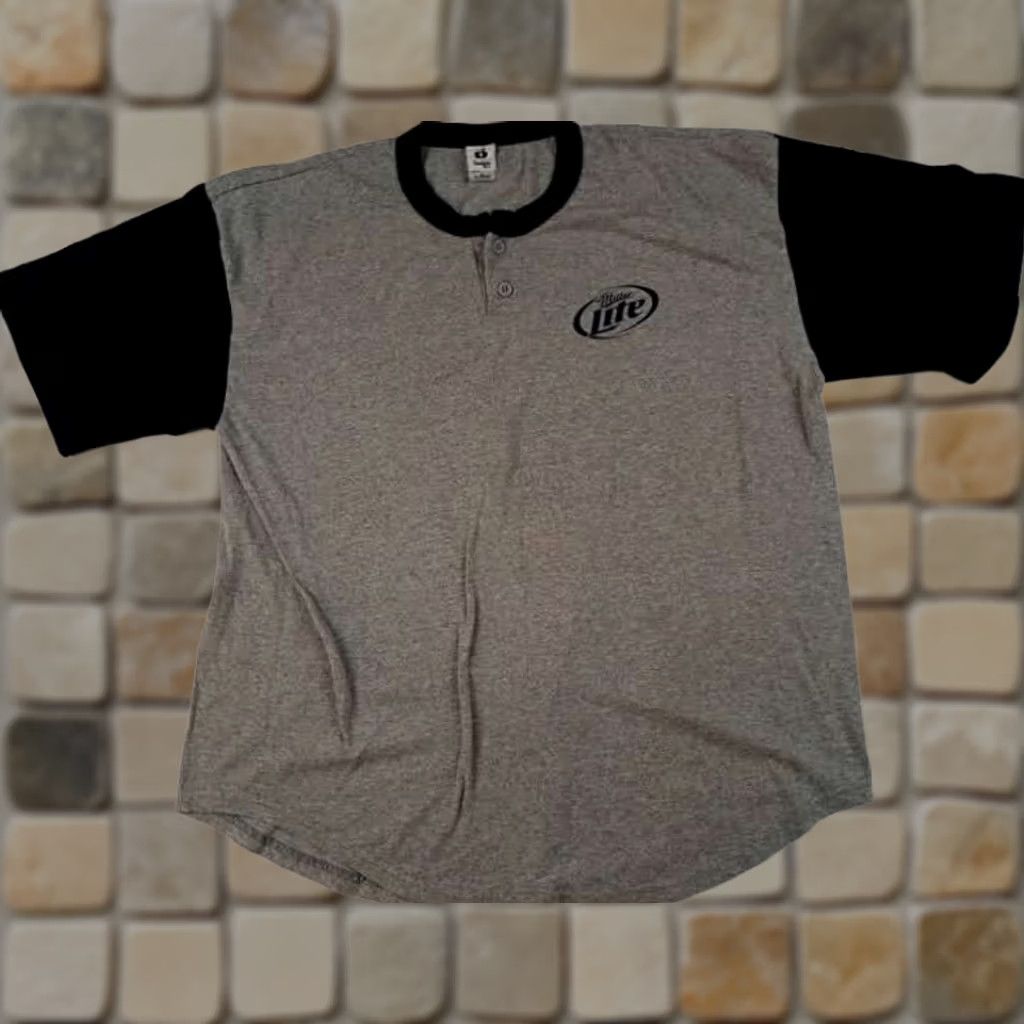 X-LARGE VINTAGE Miller Lite Beer Badger 1/4 Button Baseball #7 Jersey T-Shirt Gray XL Mens Size US XL / EU 56 / 4 - 1 Thumbnail