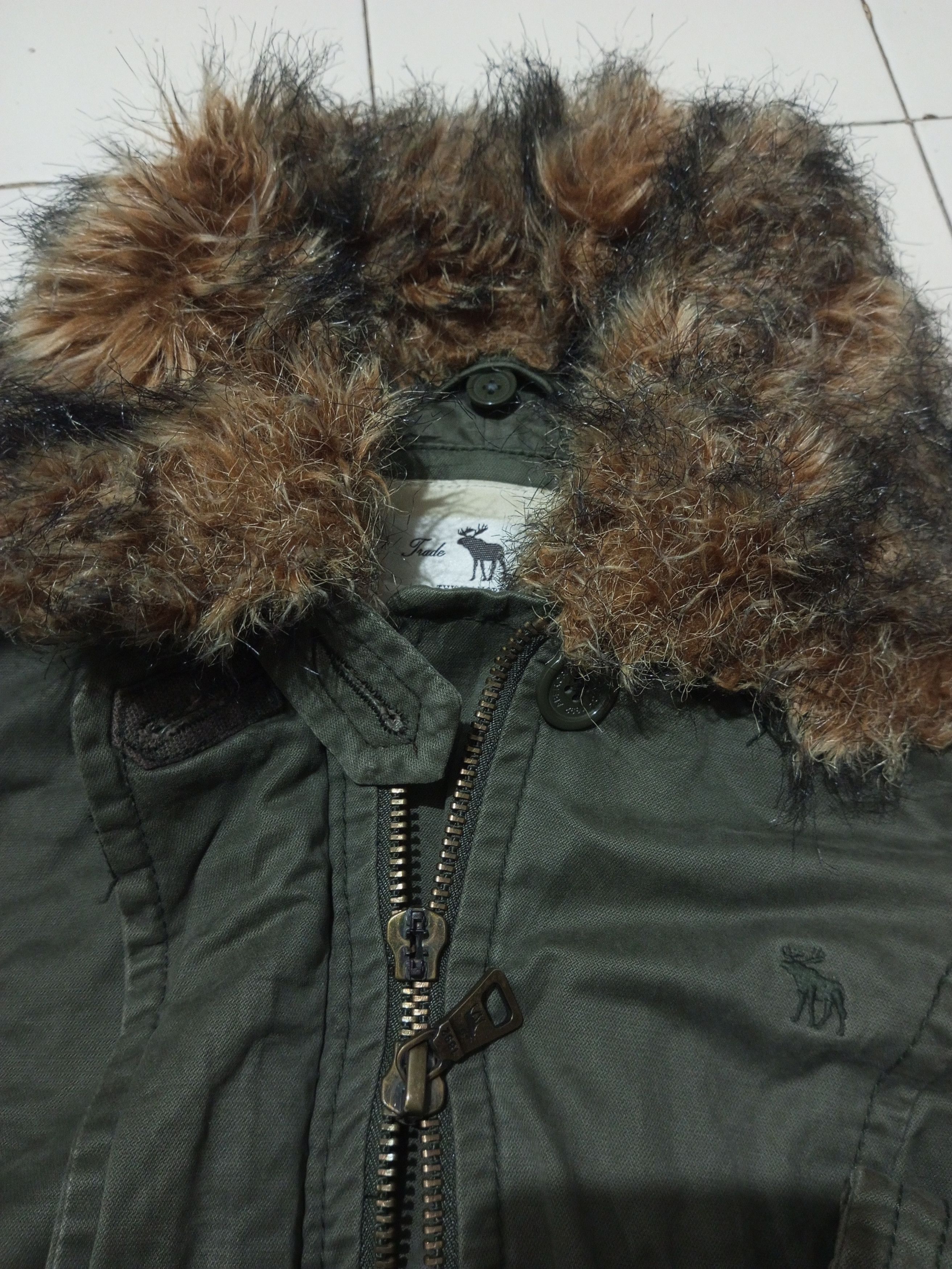 Beauty Beast Abercrombie - fur collar jacket Cropped Pilot Jacket Size US M / EU 48-50 / 2 - 3 Thumbnail