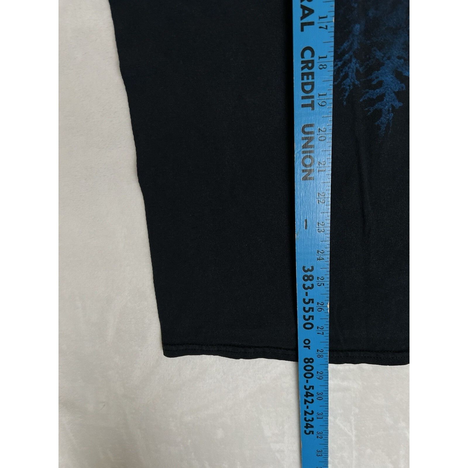 Other Vintage Wolf T-Shirt Size XL Half Face Moon Howling Black Fo Size US XL / EU 56 / 4 - 4 Thumbnail