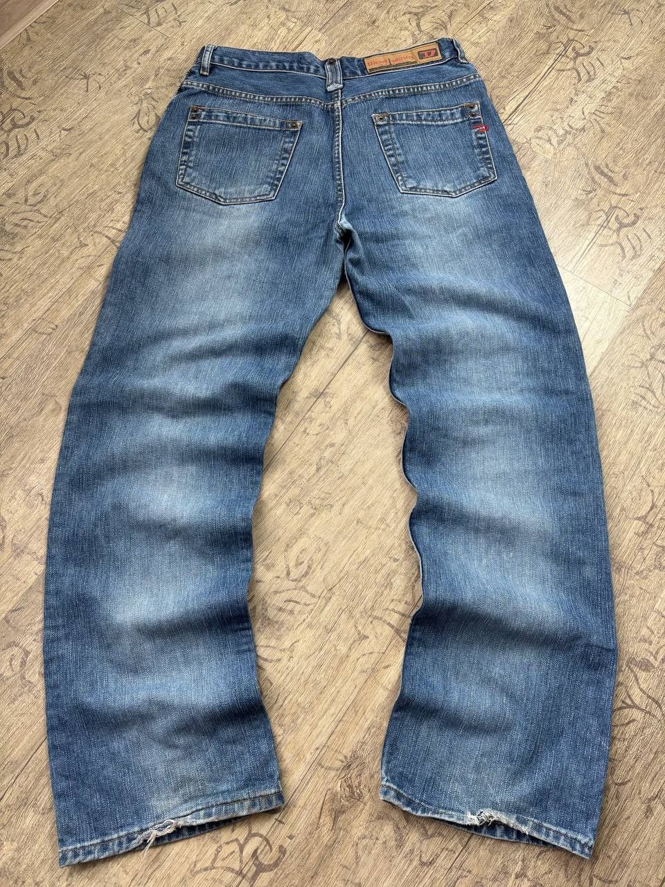 Diesel VTG Diesel y2K Baggy Tab logo japan Denim jeans Size US 32 / EU 48 - 9 Thumbnail