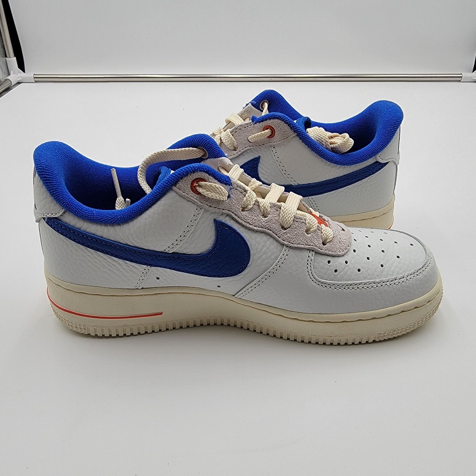 Nike Nike Wmns Air Force 1 '07 LX 'Command Force' Sz 7.5 (94) Size US 7.5 / IT 37.5 - 3 Thumbnail
