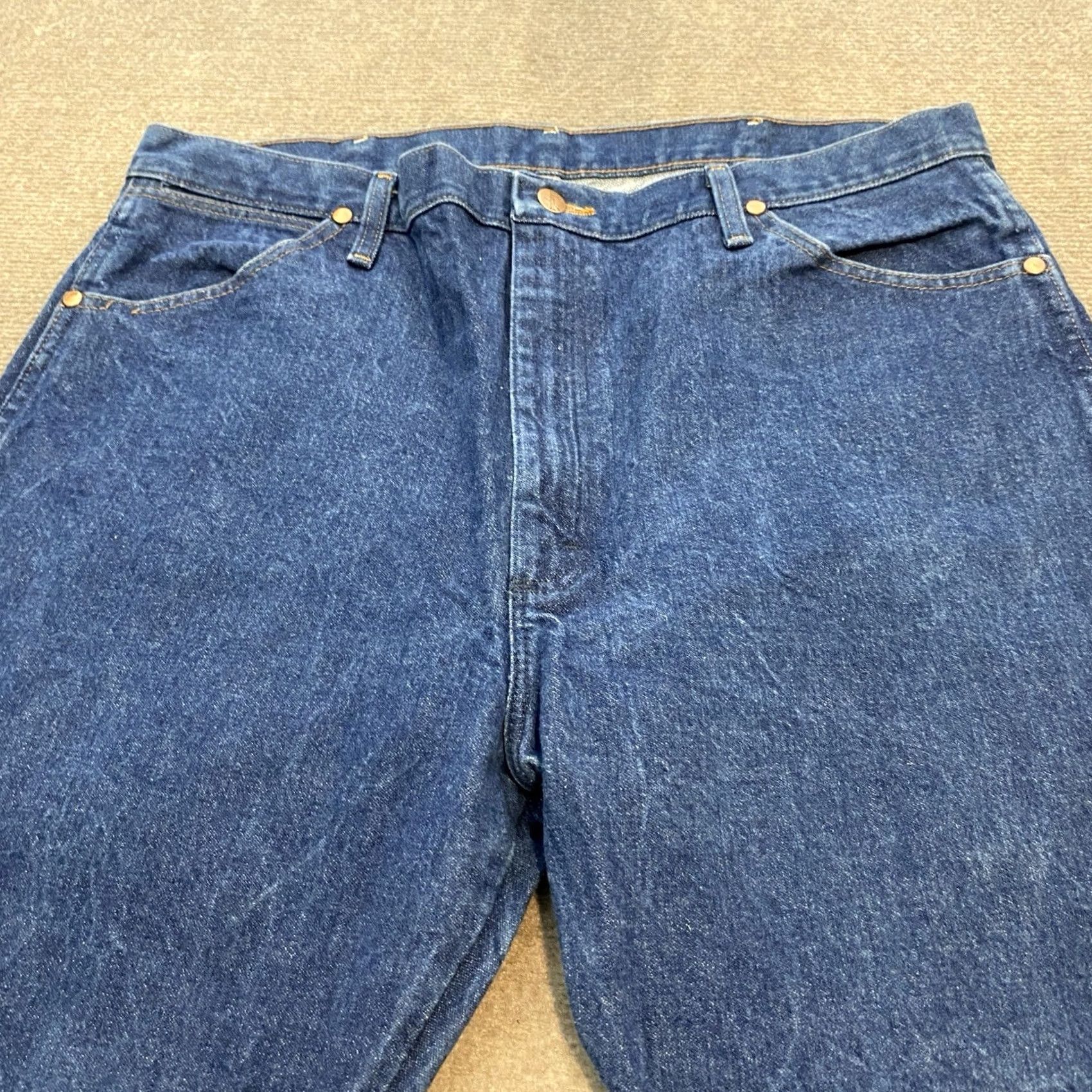 Wrangler VINTAGE Wrangler Jeans Mens 38x30 Blue 13MWZ Cowboy Cut Western Distressed USA Cowboy Hat? Size US 38 / EU 54 - 5 Thumbnail