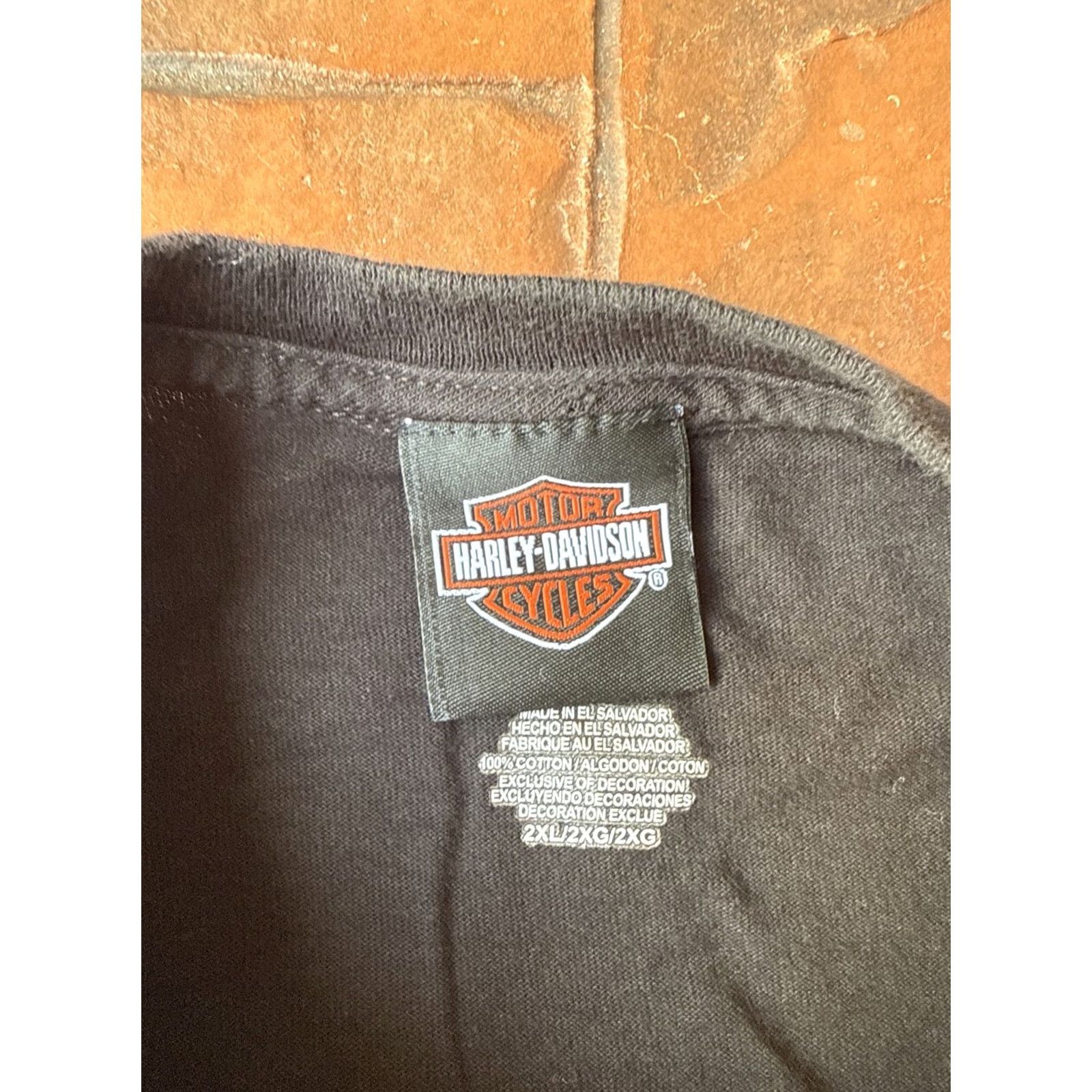 Harley Davidson VINTAGE Harley-Davidson Skull Embroidered T-Shirt 2XL Men Black Knit Cotton Short Sleeve Crew Neck Biker Grunge Logo Graphic Print Size US XXL / EU 58 / 5 - 2 Thumbnail