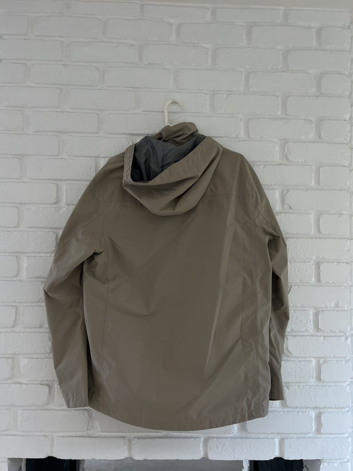 Helly Hansen Helly Hansen Tech JPN Kobe Field Jacket Aluminum (Tan) Size US L / EU 52-54 / 3 - 12 Thumbnail