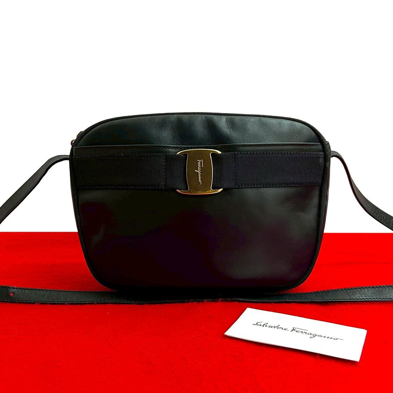 Salvatore Ferragamo Salvatore Ferragamo Salvatore Ferragamo Leather Shoulder Bag Leather Shoulder Bag DUTY FREE for USA Size ONE SIZE - 1 Thumbnail