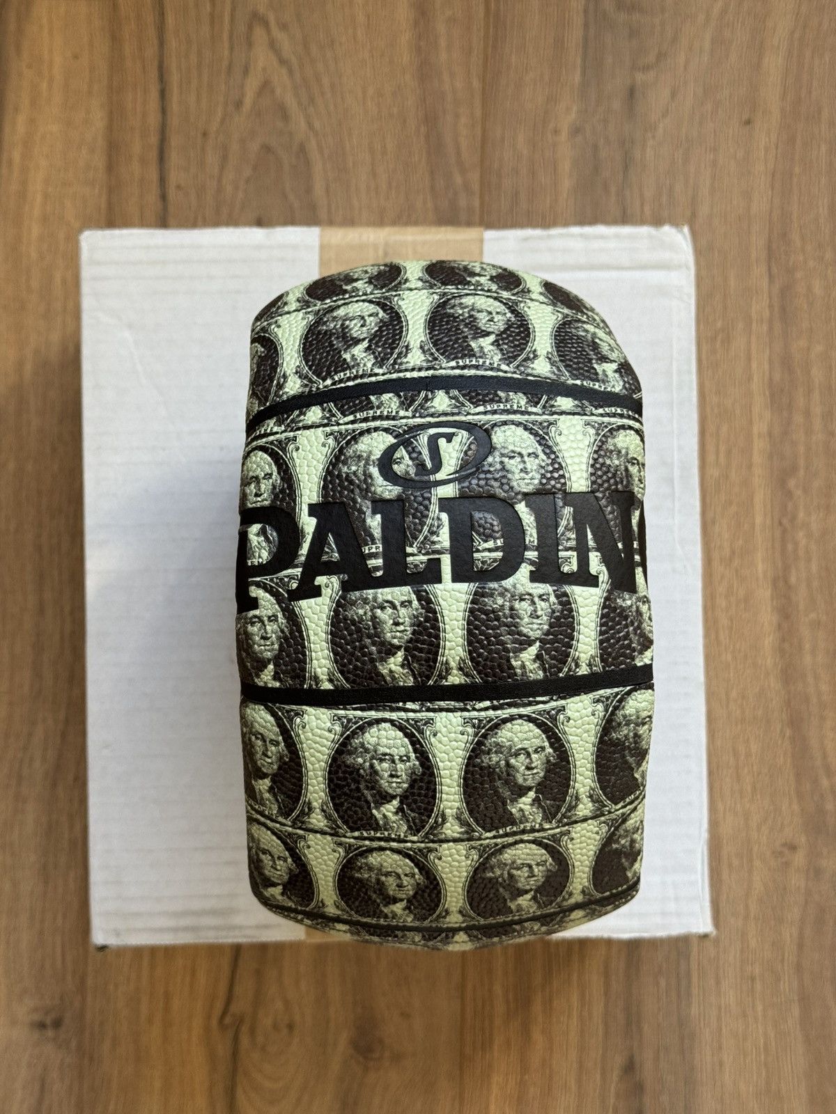Spalding × Supreme Supreme Spalding Washington Basketball Pale Mint Size ONE SIZE - 3 Thumbnail