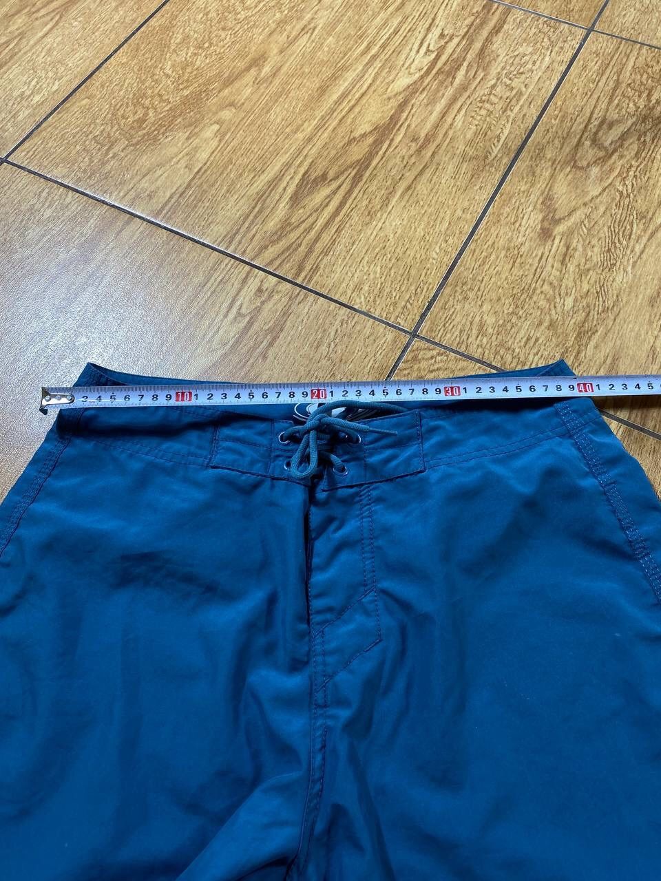 Oakley × Vintage Vintage Oakley Lightweight Swimming Nylon Shorts Size US 30 / EU 46 - 11 Thumbnail