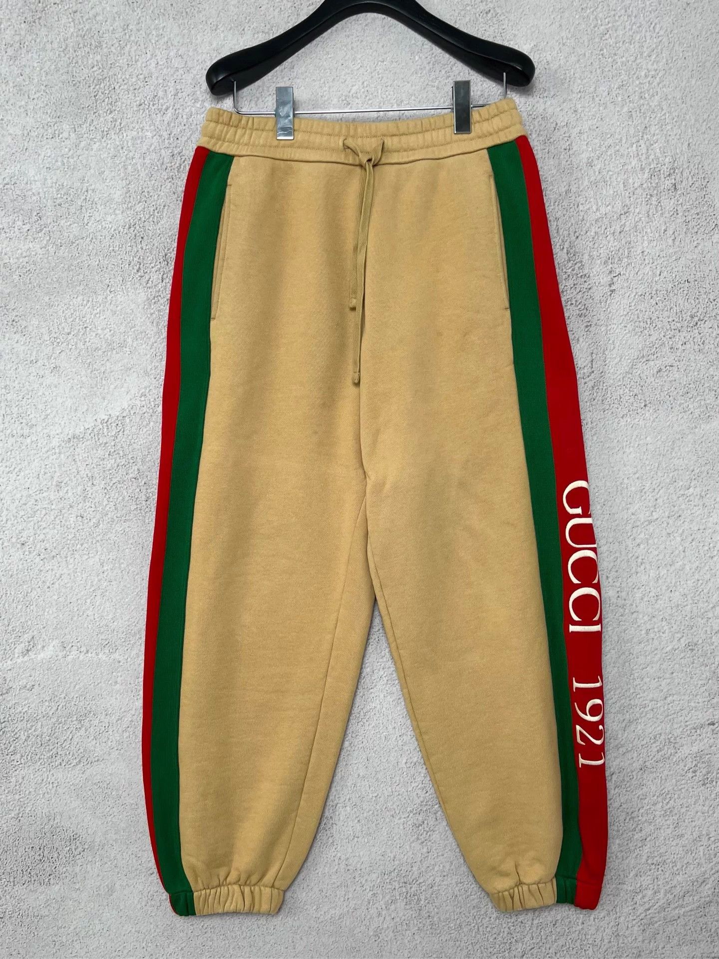 Gucci Gucci Khaki 1921 GG Striped Sweatpants M 99 Size US 28 / EU 44 - 1 Thumbnail