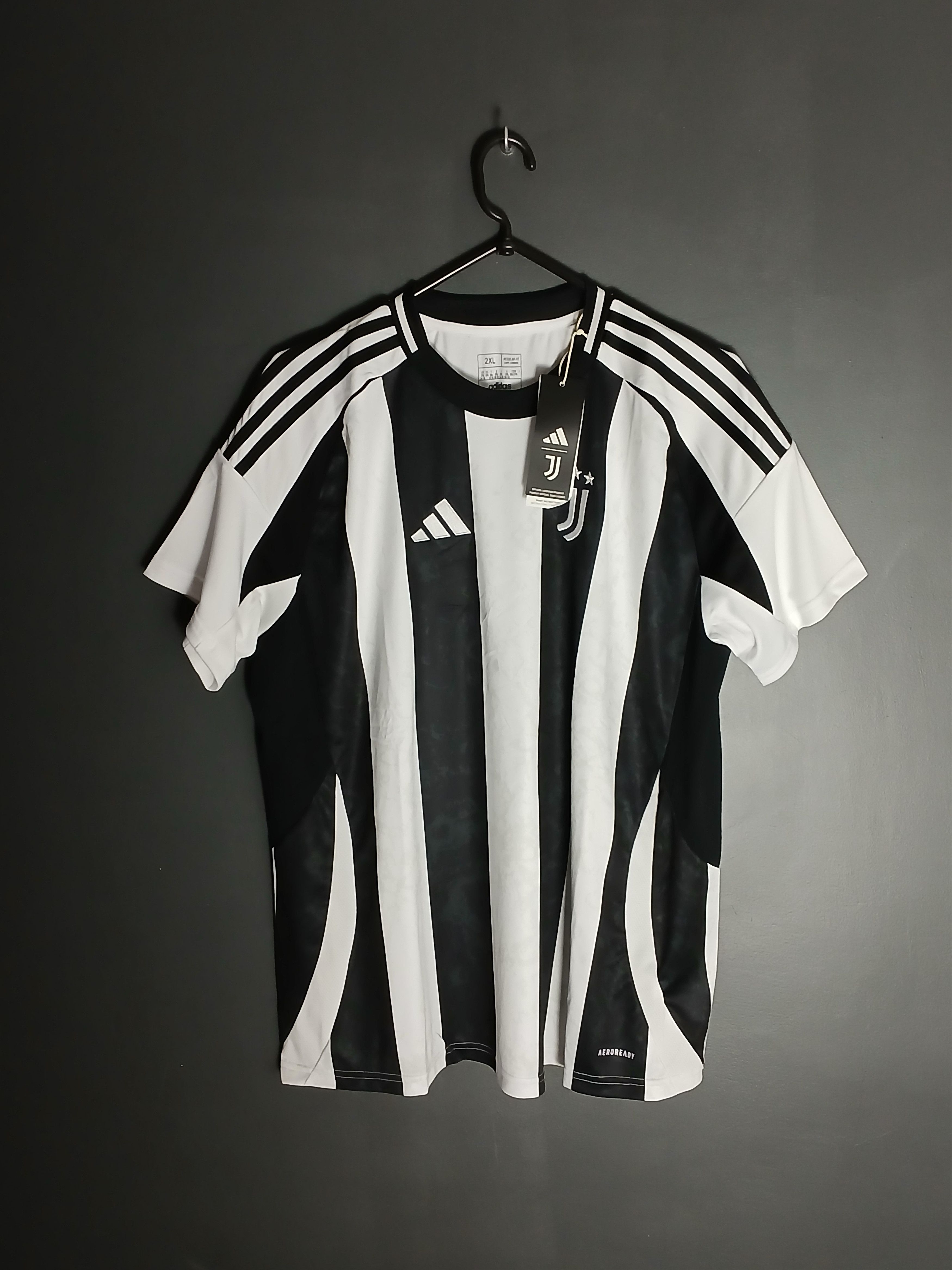 Adidas New Juventus 24/25 Home Football Jersey T-Shirt Size XXL / US 16-18 / IT 52-54 - 1 Thumbnail