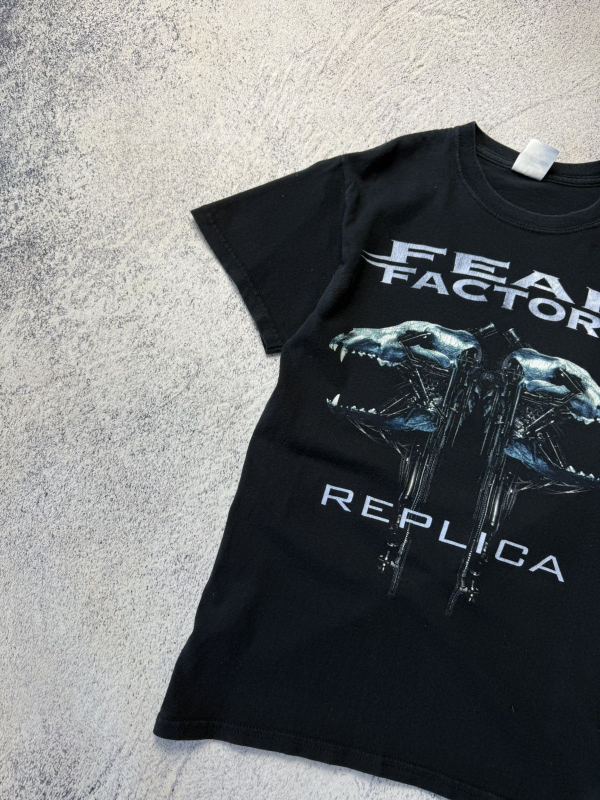 Band Tees Vintage Fear Factory Replica Rock T Shirt Y2K Size US S / EU 44-46 / 1 - 5 Thumbnail