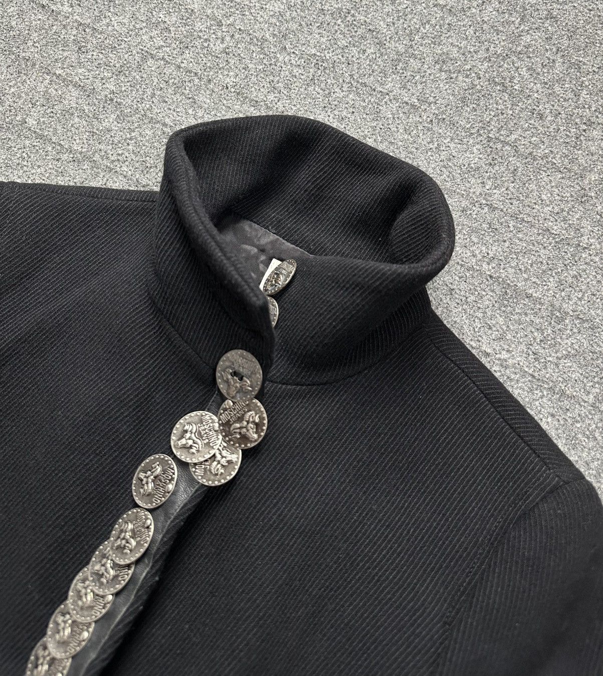 Moschino Moschino Jeans - Vintage Nipoli High Neck Wool Multi Button Size US XS / EU 42 / 0 - 9 Thumbnail