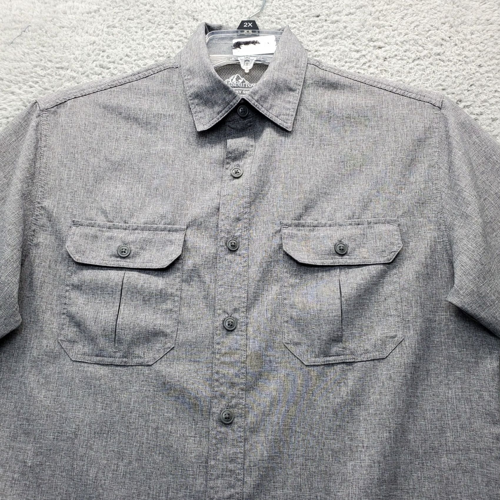 Croft & Barrow Croft & Barrow Button-Up Shirt Men Size S Gray Quick Dry Chest Pocket Slit Detail Size US S / EU 44-46 / 1 - 3 Thumbnail