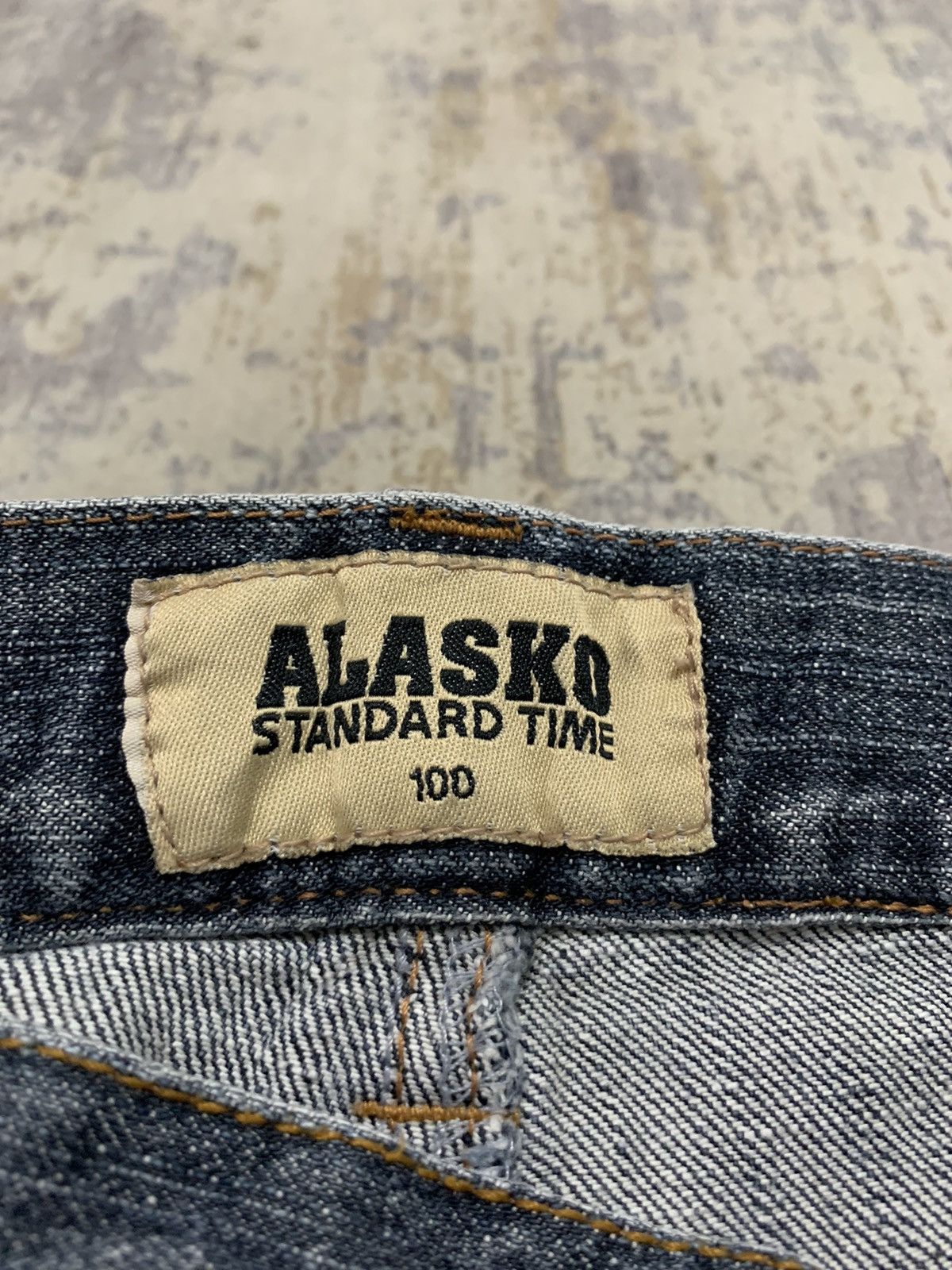 Japanese Brand Alasko Baggy Wide Leg Distressed Denim Jeans Y2K Streetwear Size US 39 - 16 Thumbnail