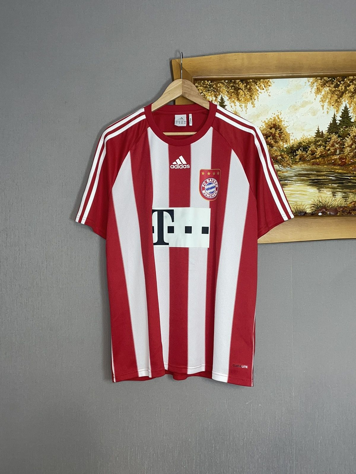 Adidas × Vintage Rare Vintage 2010 Bayern Munchen Home Jersey Size US L / EU 52-54 / 3 - 5 Thumbnail