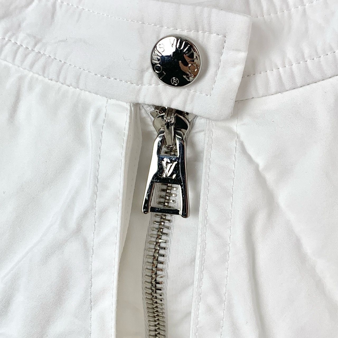 Louis Vuitton [Louis Vuitton] Logo Button Tiered White Cotton Midi Skirt 4 Size 40" / US 18 - 10 Thumbnail