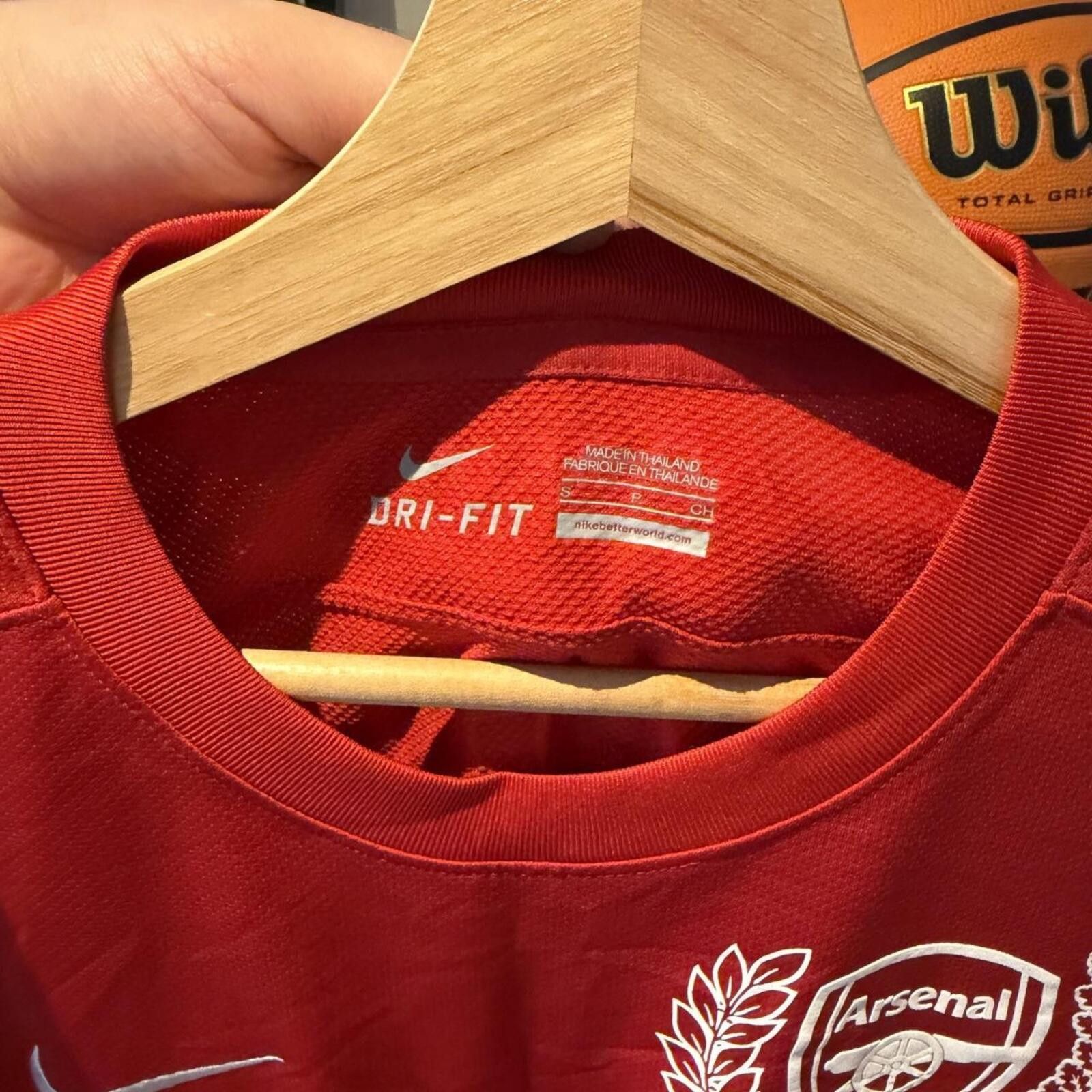 Nike Nike Arsenal Premier League 2010/11 Football Shirt Size US S / EU 44-46 / 1 - 3 Thumbnail