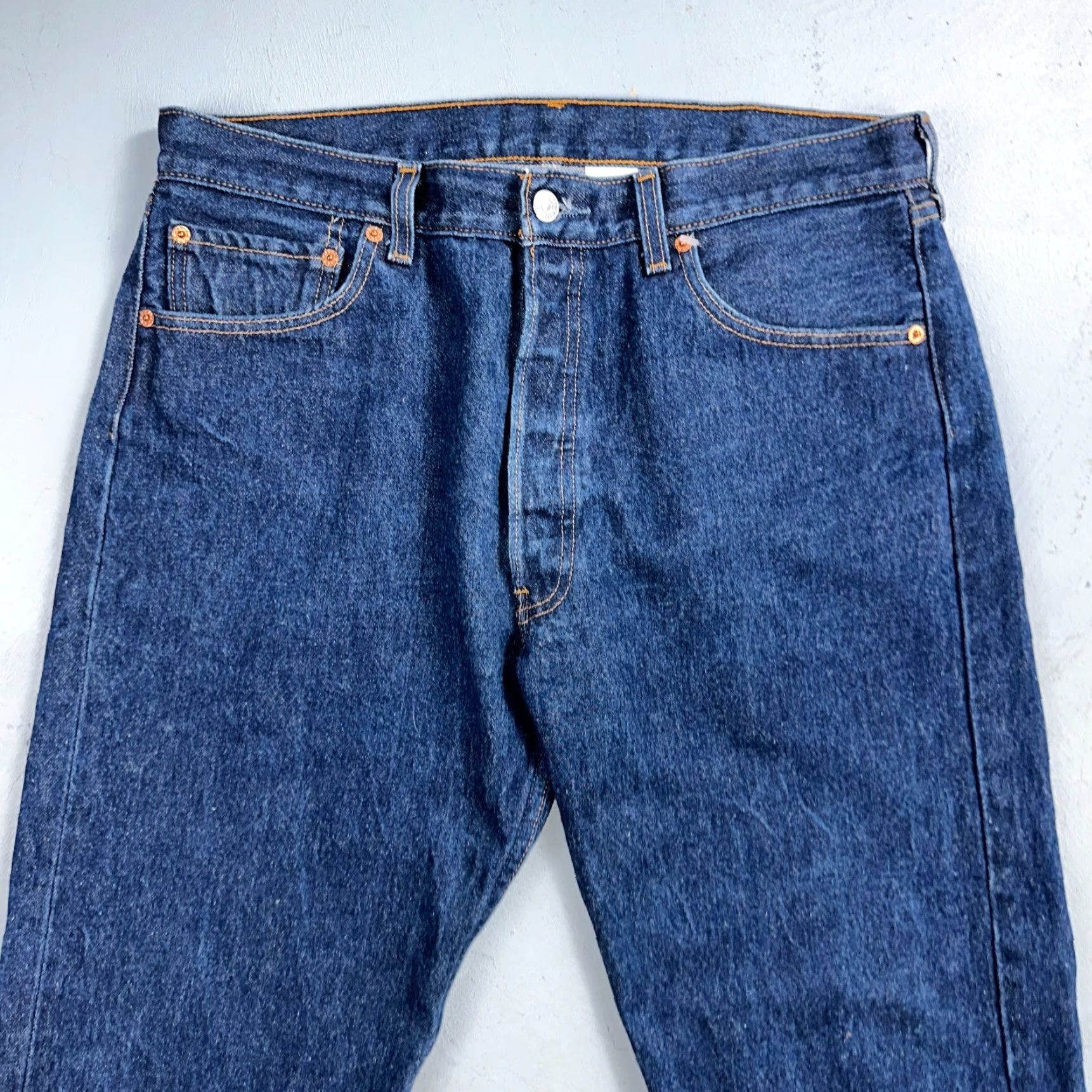 Levi's VINTAGE Levi's 501 Jeans Mens Regular Fit Straight Leg 35x30 Dark Wash 90s USA Denim Size US 35 - 2 Thumbnail