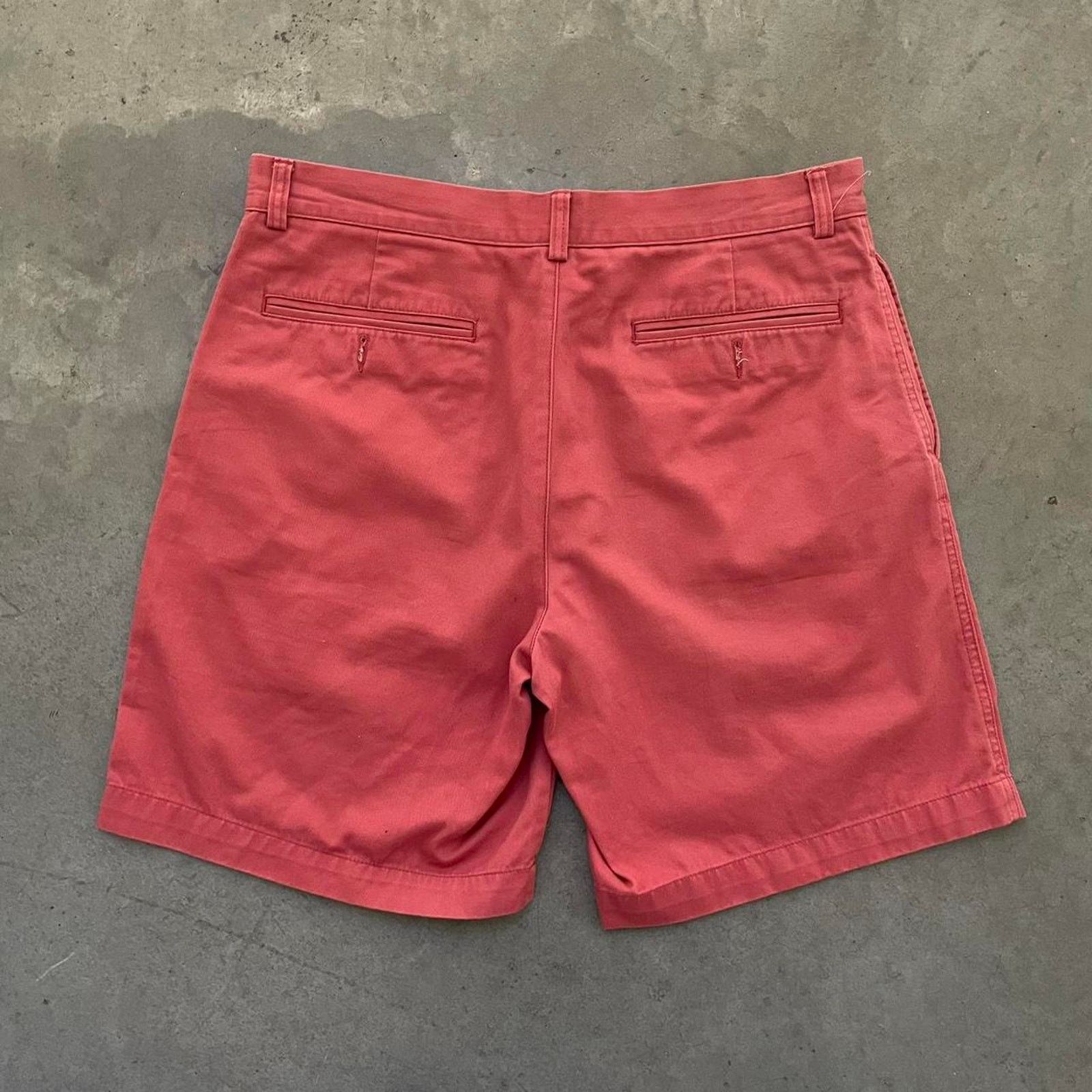 L.L. Bean L.L.Bean Salmon Shorts Size US 34 / EU 50 - 2 Thumbnail