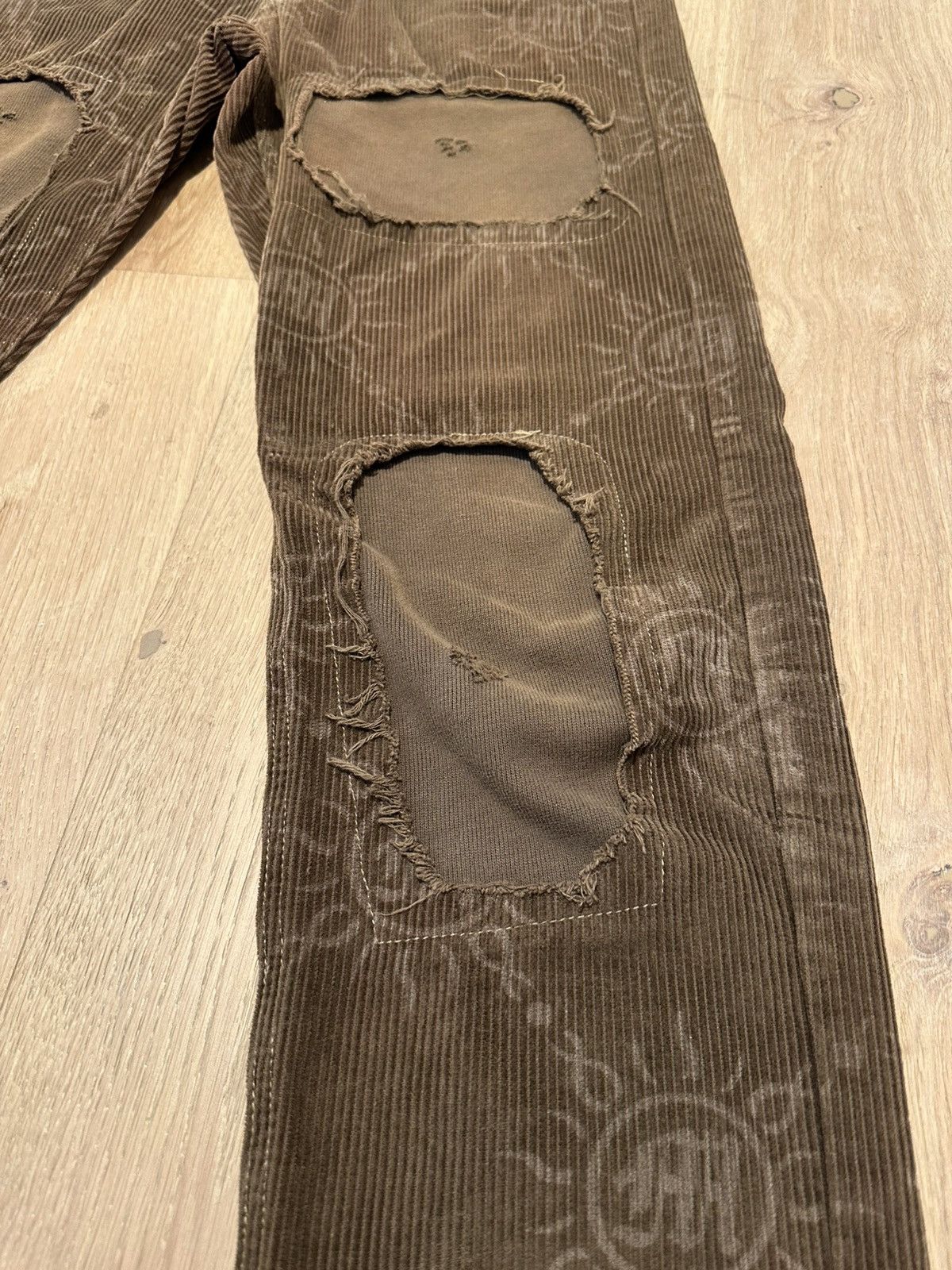Menace Ripped Corduroy Pants Size US 32 / EU 48 - 2 Thumbnail