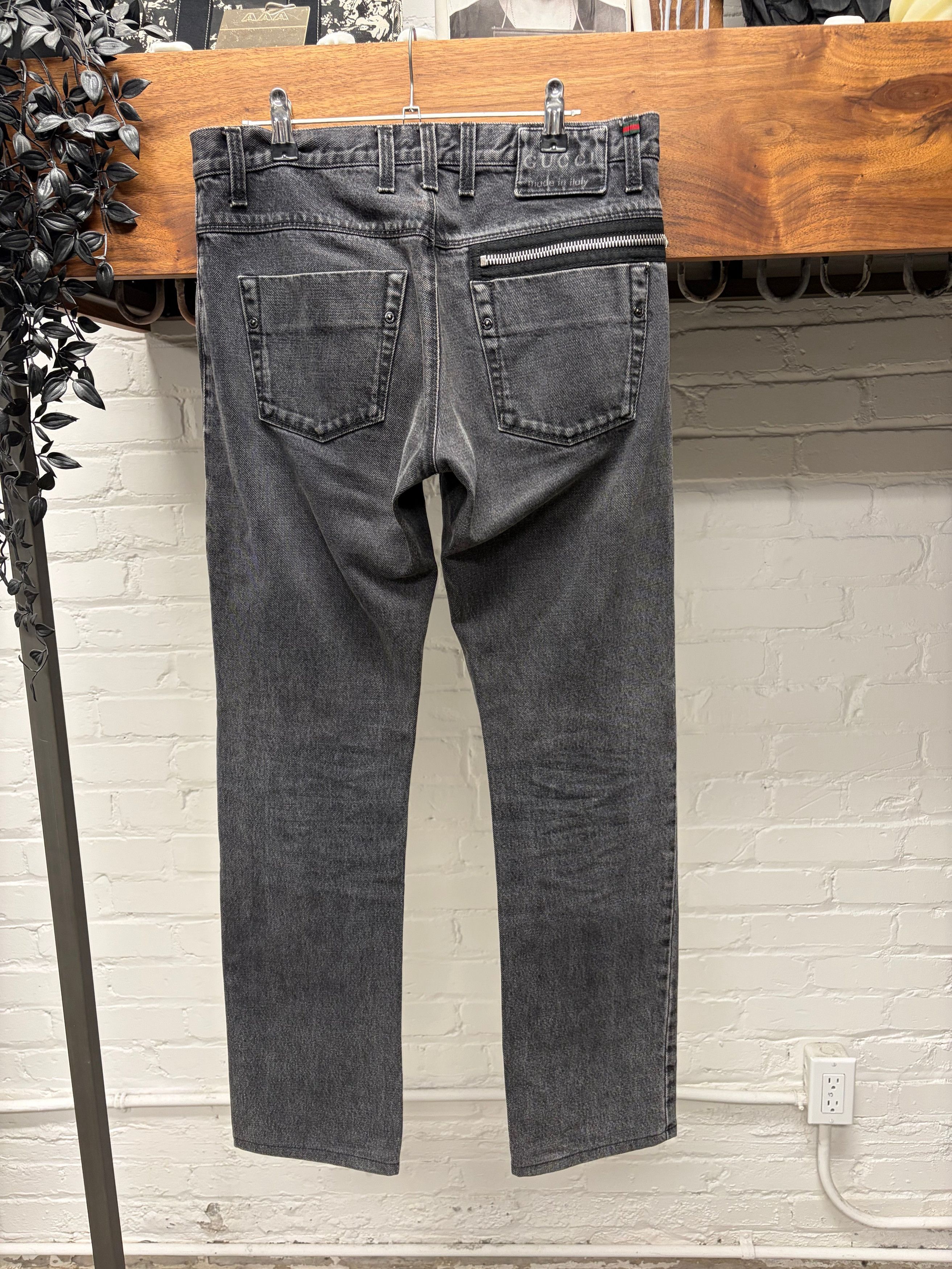 Gucci 2009 Gucci Low Rise Washed Grey Skinny Jeans Size US 30 / EU 46 - 1 Thumbnail