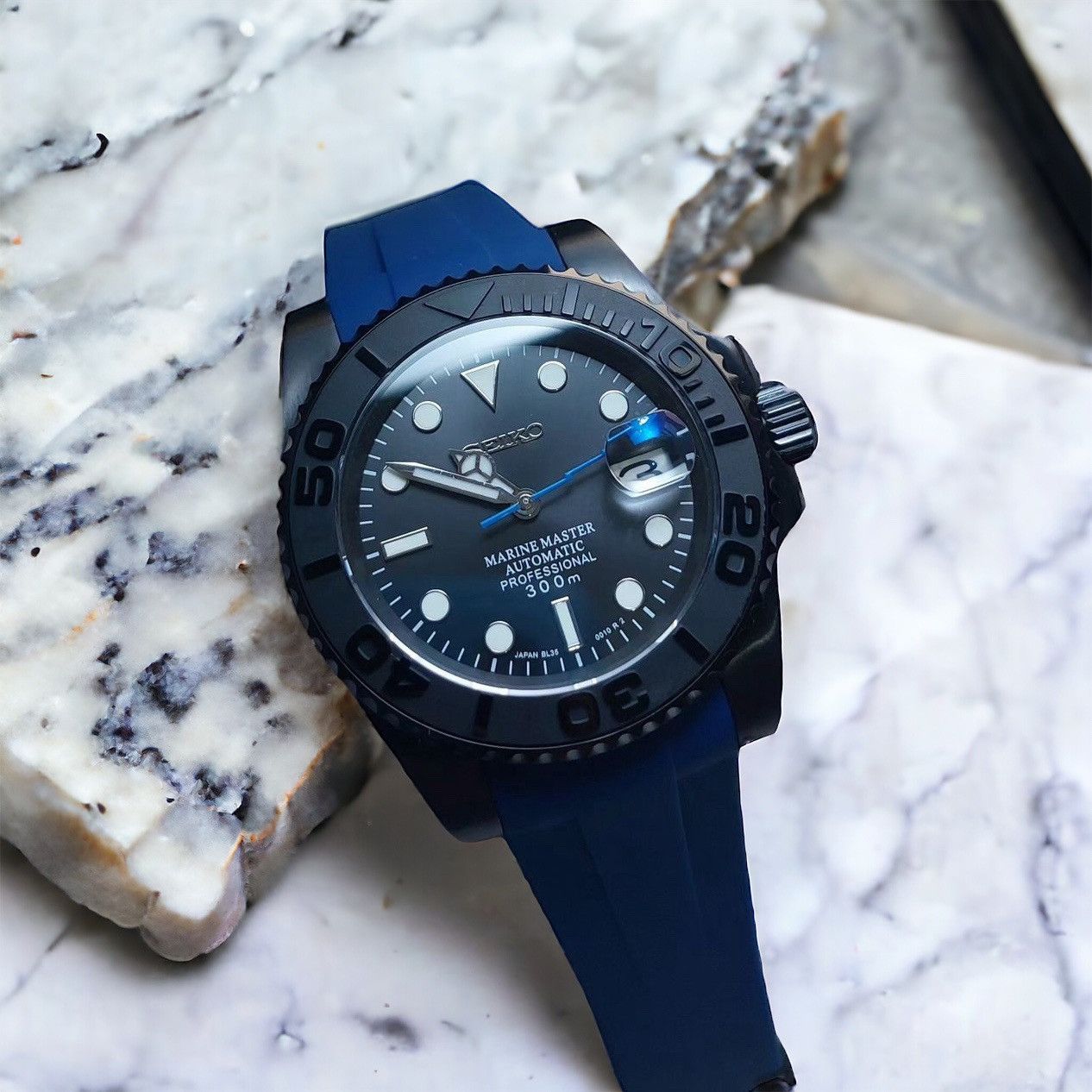 yachtmaster navy