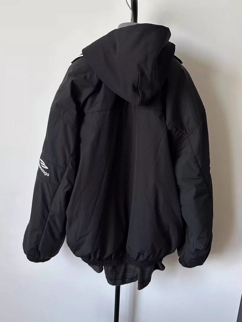 Balenciaga Balenciaga Patchwork Logo print hooded jacket jacket Size US L / EU 52-54 / 3 - 2 Thumbnail