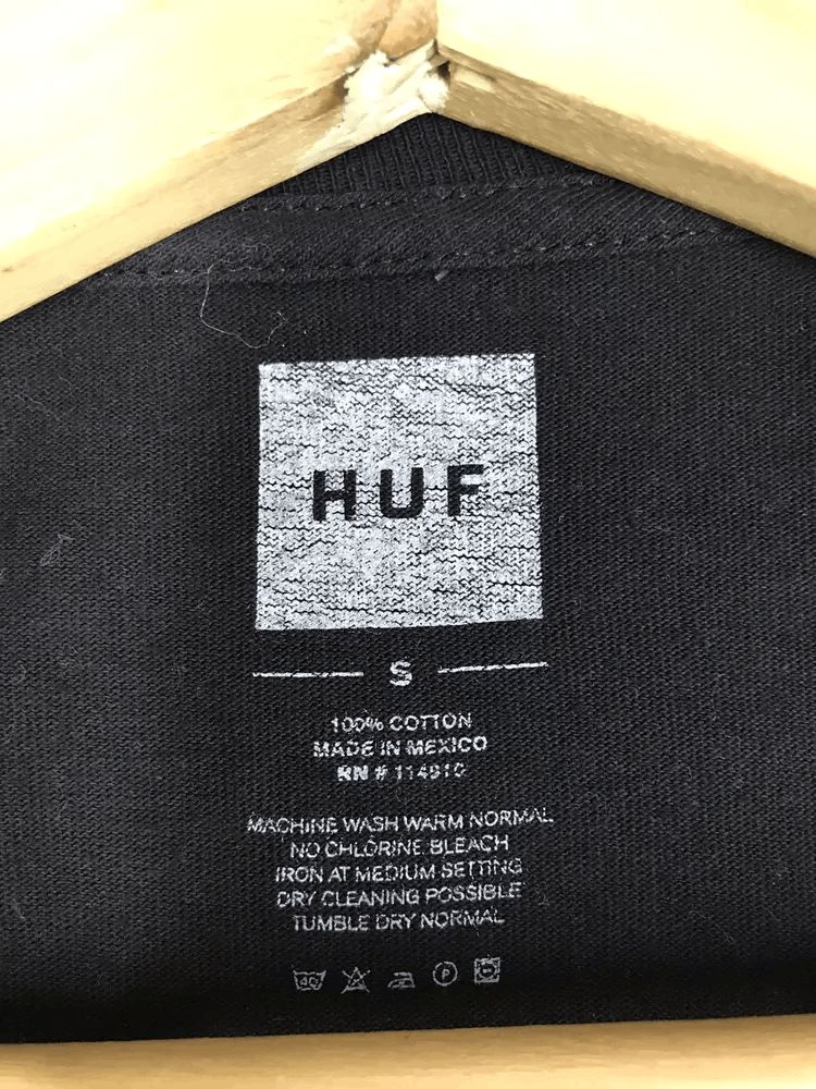 Huf HUF Japan Tshirts Size US S / EU 44-46 / 1 - 7 Thumbnail