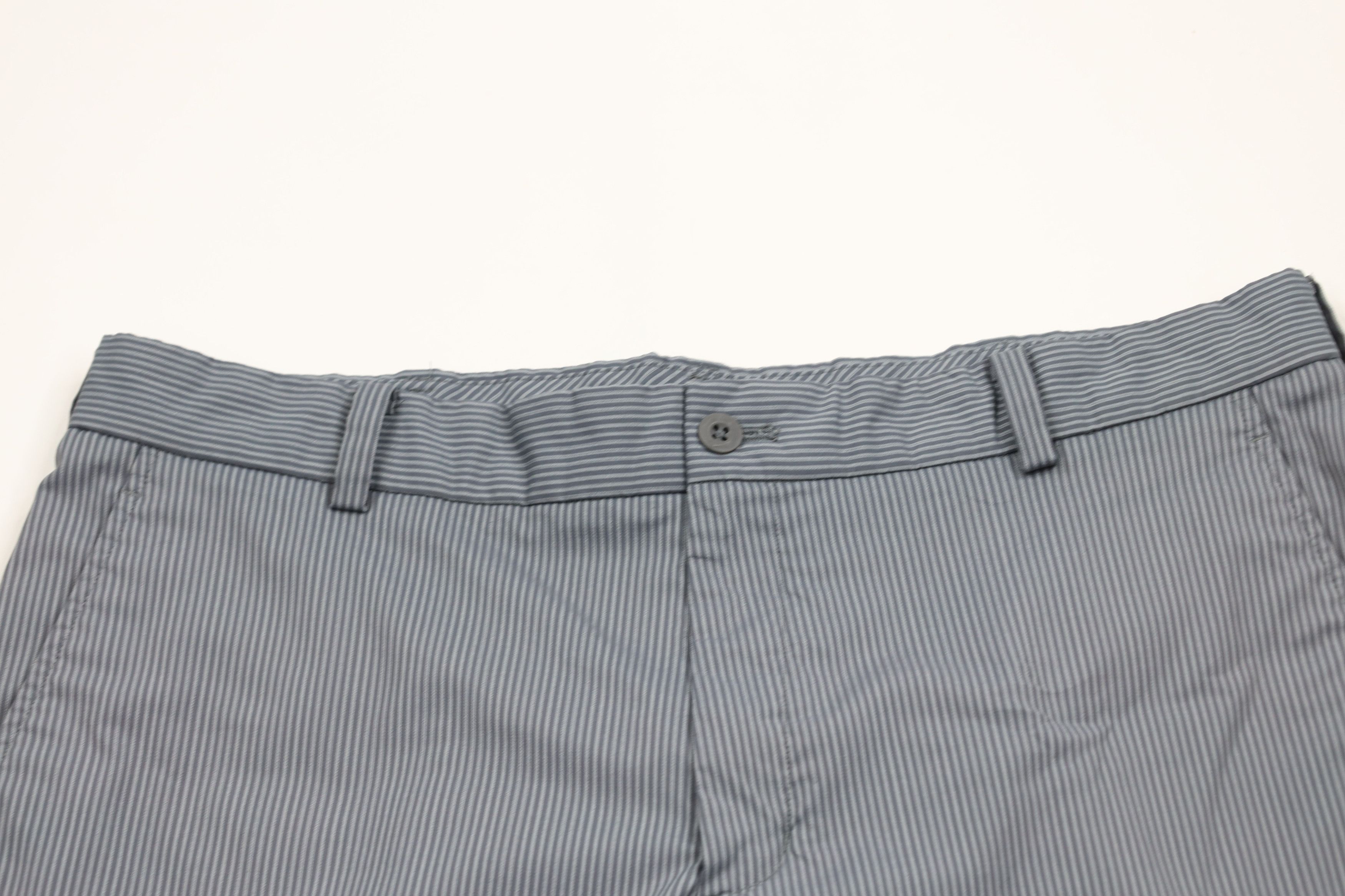 Nike × Vintage Nike Golf Mini Swoosh Pinstriped Tech Golfing Shorts Gray Size US 34 / EU 50 - 2 Thumbnail