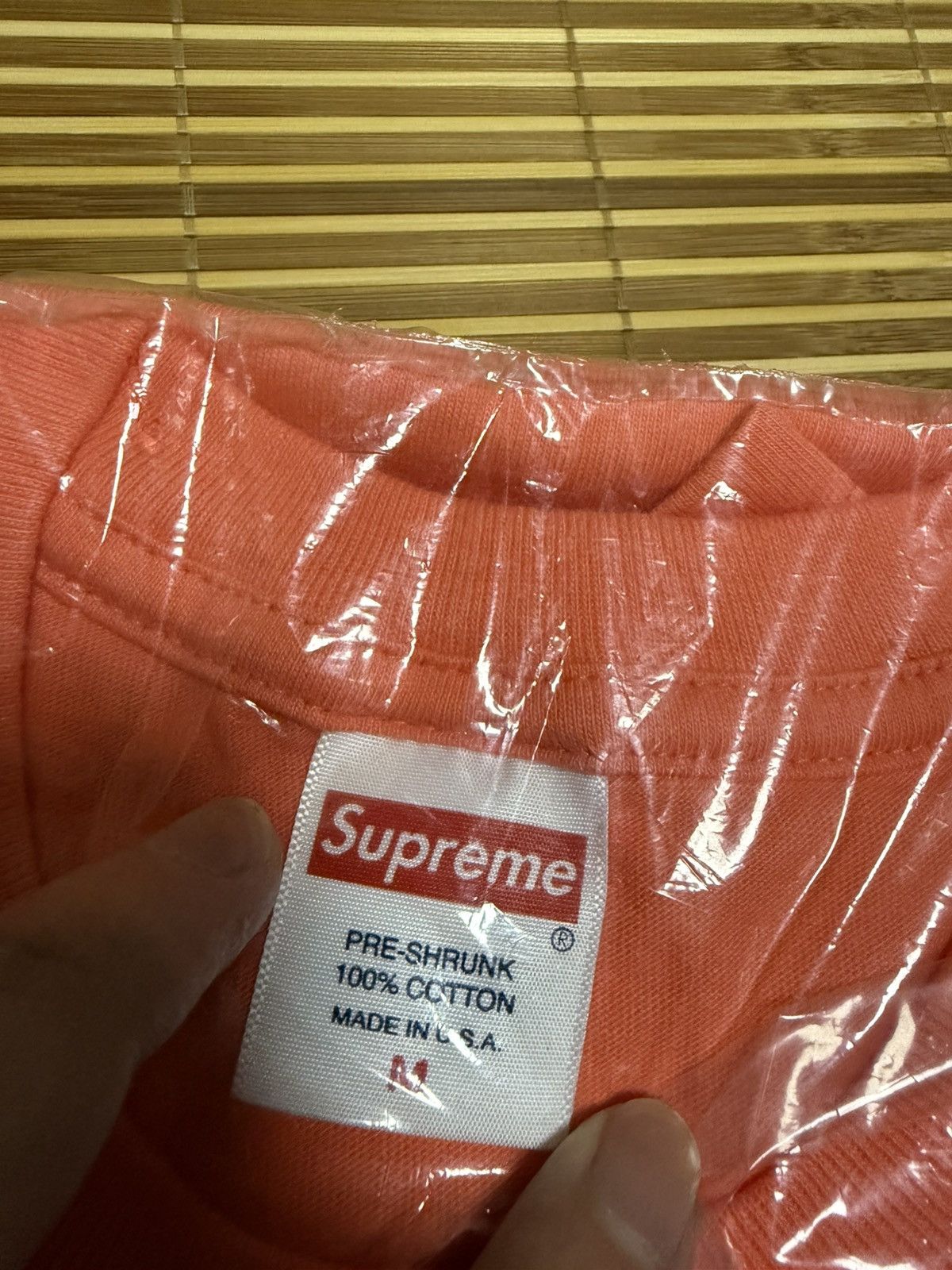 Supreme Supreme leda and the swan tee new Size US M / EU 48-50 / 2 - 3 Thumbnail