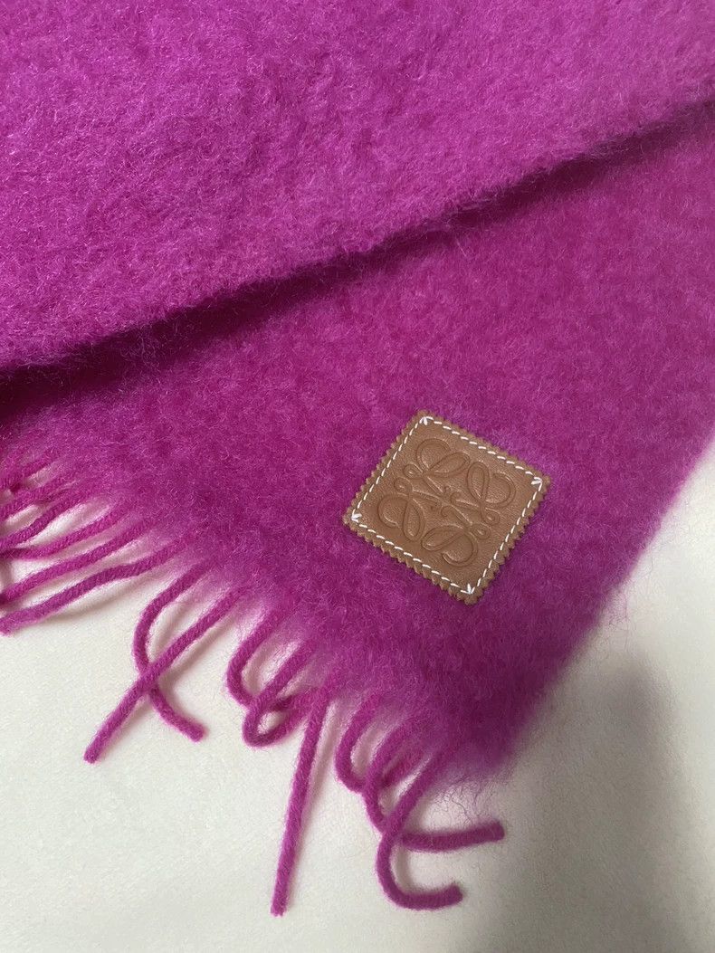 Loewe LOEWE Liu Su scarf, rose red Size ONE SIZE - 1 Thumbnail