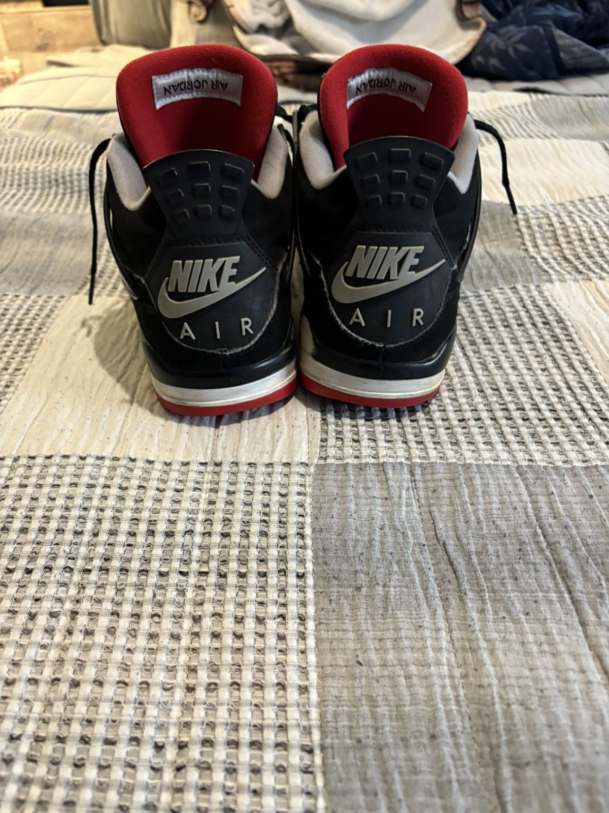Jordan Brand Air Jordan 4 Bred Size US 10 / EU 43 - 4 Thumbnail
