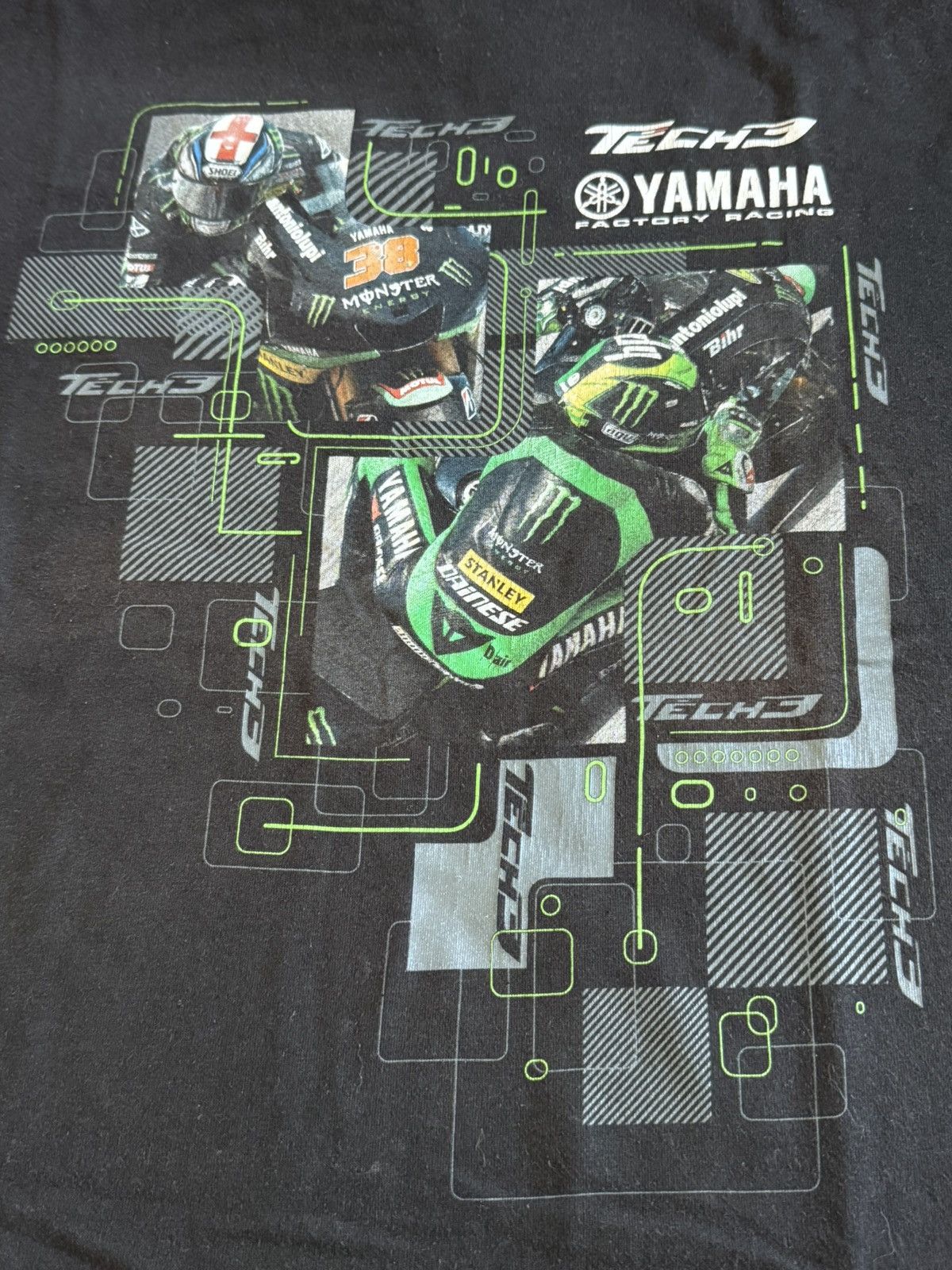 Yamaha Official Yamaha Tech3 MotoGP T-shirt size L Racing Team Size US L / EU 52-54 / 3 - 3 Thumbnail