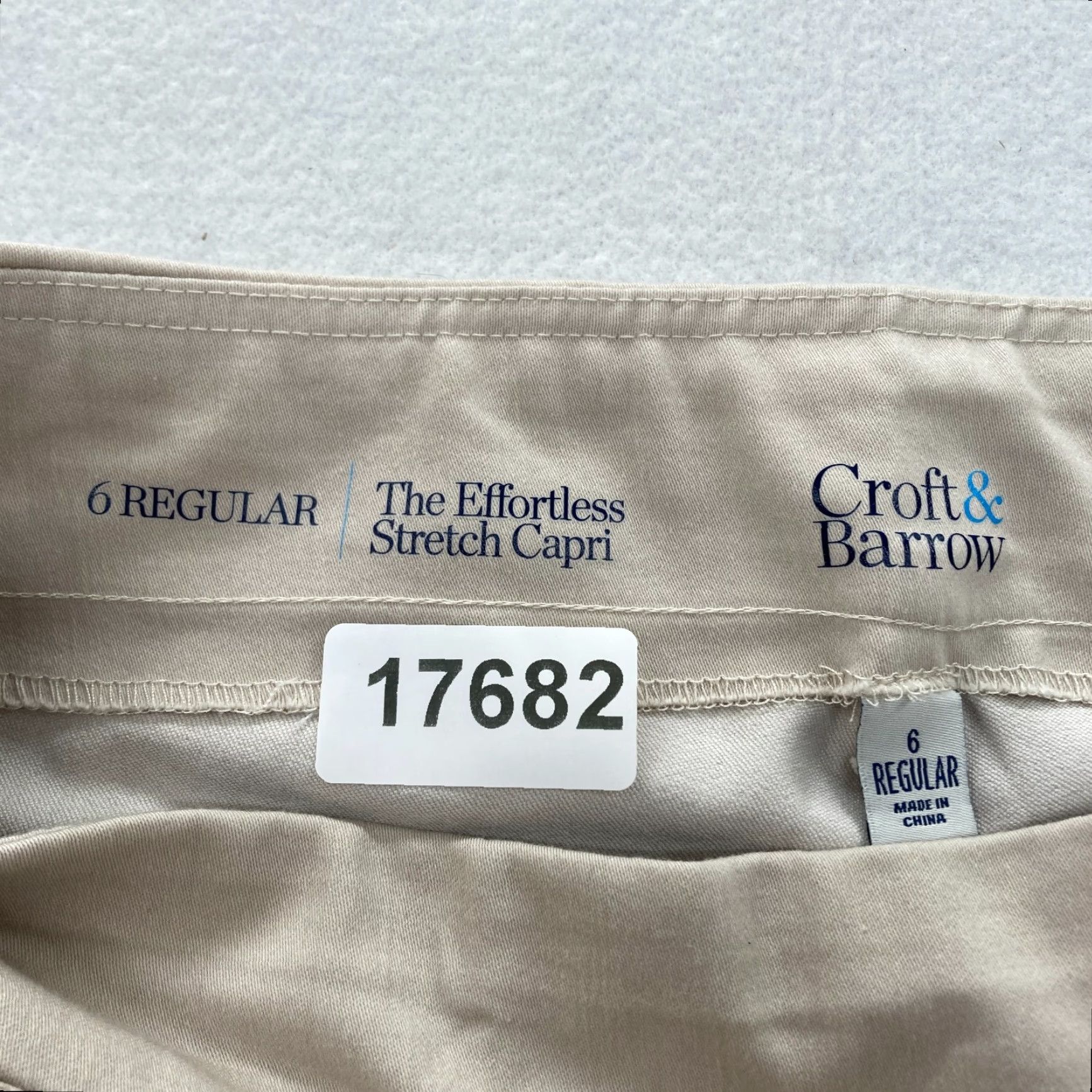 Croft & Barrow Croft & Barrow The Effortless Stretch Capri Women's 6 Beige Pull On NWT Slim Straight Capris for Women Size ONE SIZE - 5 Thumbnail