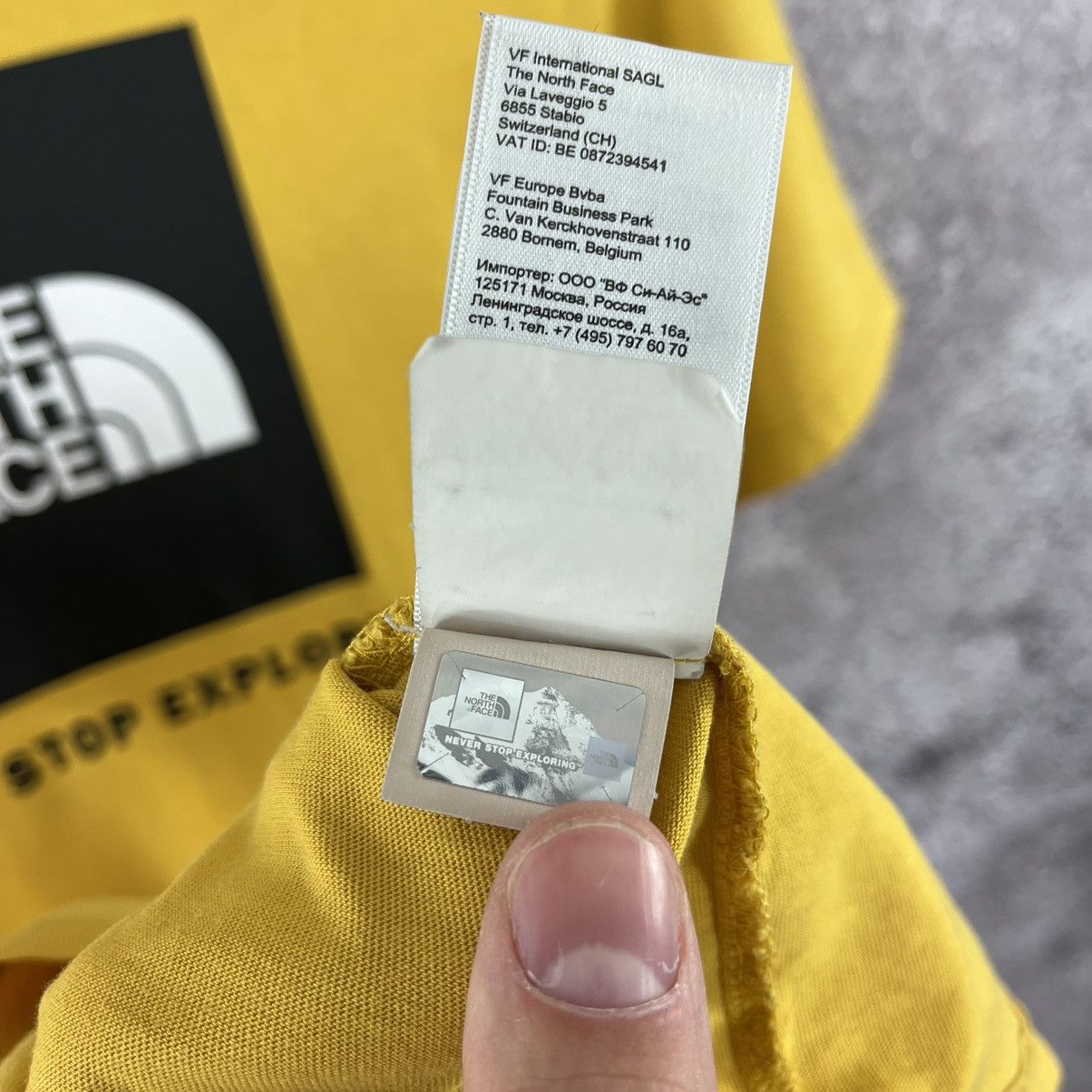 Other The North Face T-Shirt Big Logo Back Yellow Size S Size US S / EU 44-46 / 1 - 10 Thumbnail