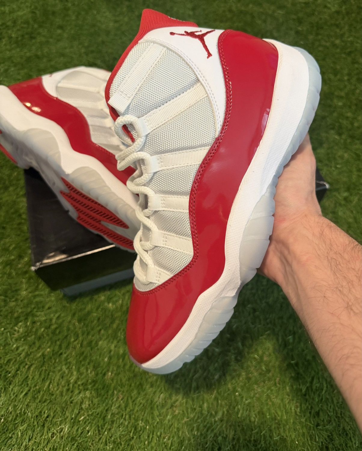Jordan Brand Jordan 11 Cherry Size US 10 / EU 43 - 3 Thumbnail