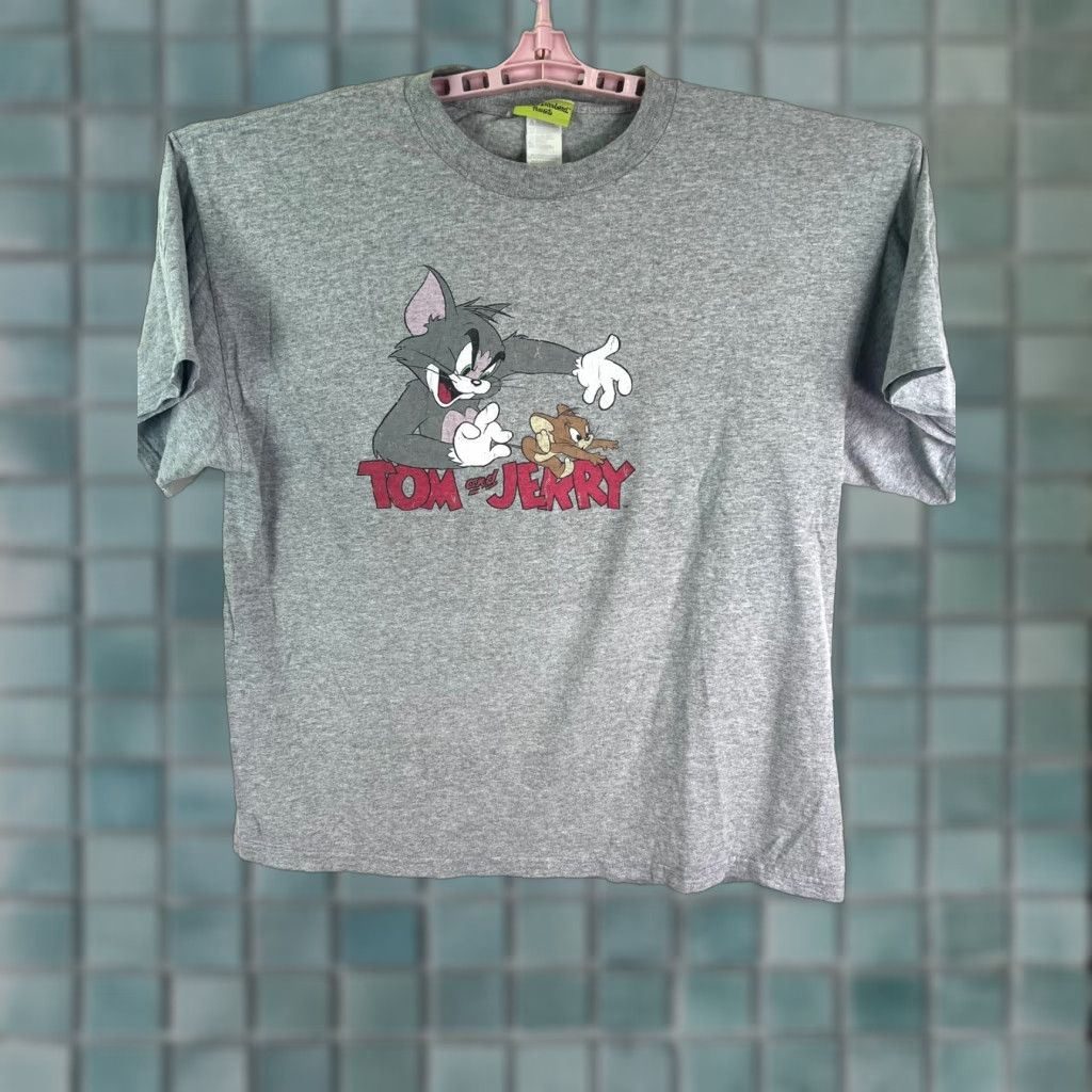 Vintage Vintage Hanna Barbera Tom and Jerry T Shirt Adult SZ L Gray Logo Accents Graphic Print Crew Neck Short Sleeve 90s Retro Cartoon Size US L / EU 52-54 / 3 - 1 Thumbnail