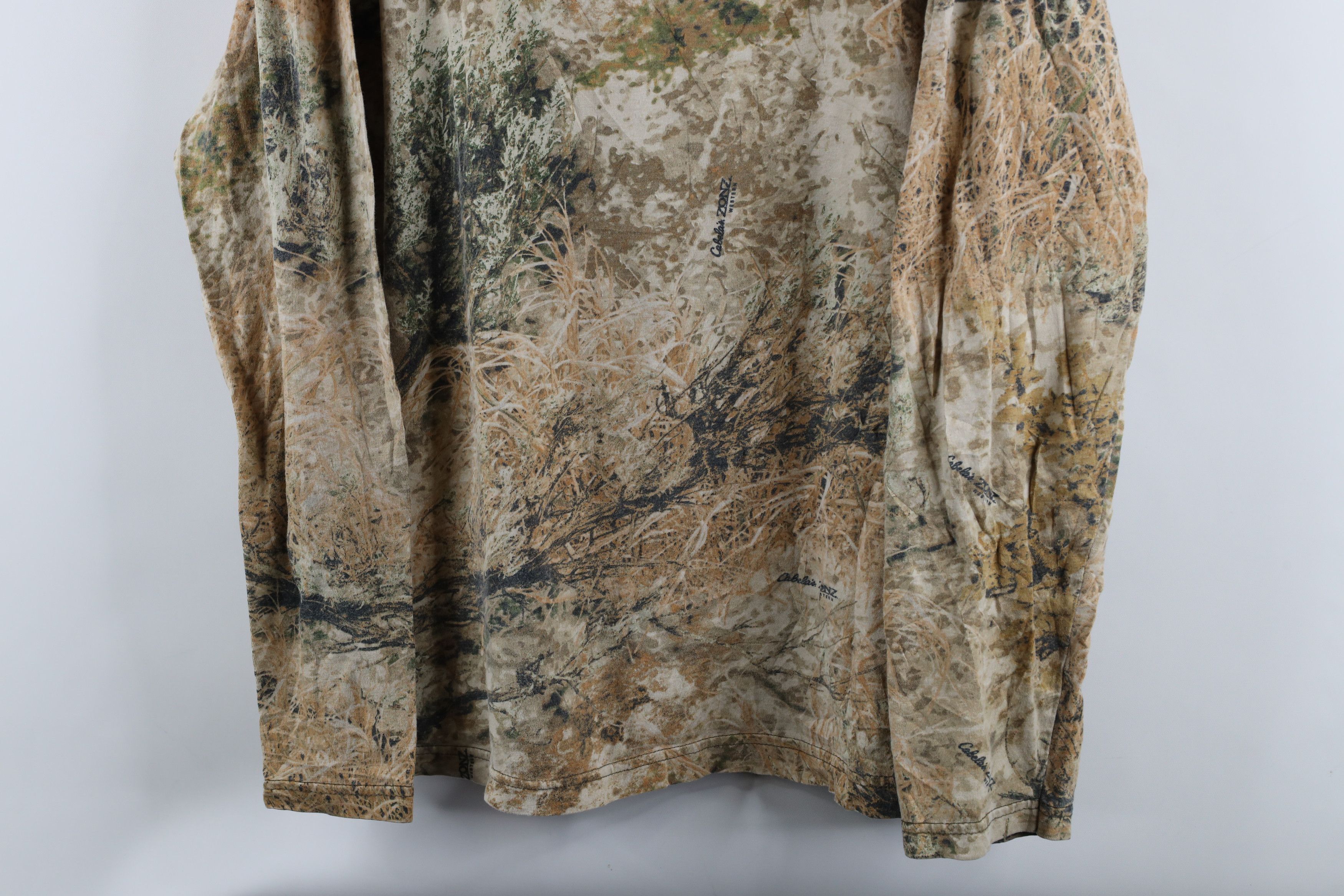 Cabelas × Vintage Vintage Cabelas Faded Camouflage Long Sleeve T-Shirt Cotton Size US XL / EU 56 / 4 - 3 Thumbnail