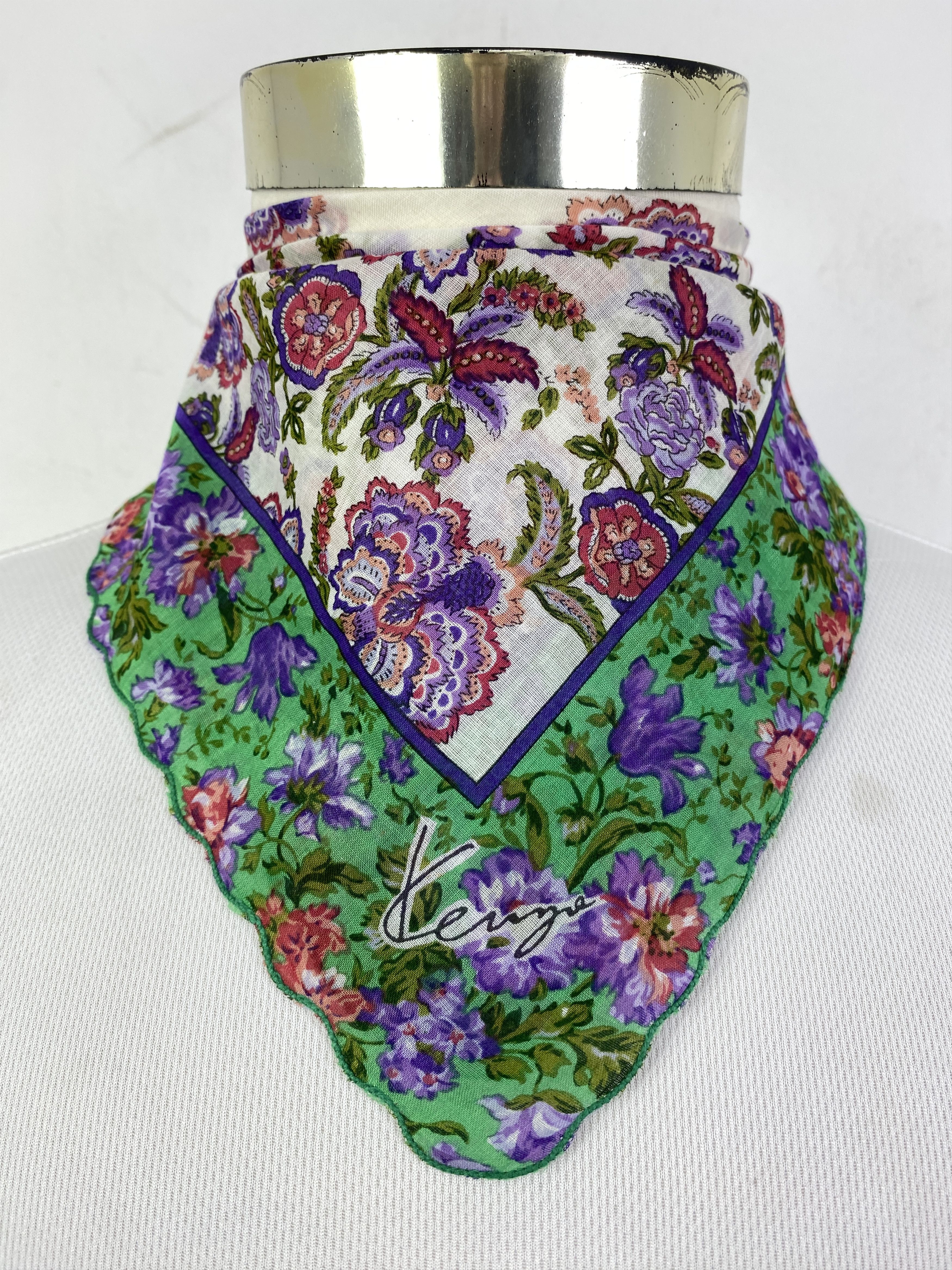 Kenzo Vintage Kenzo Handkerchief / Neckerchief / Bandana HKC0869 Size ONE SIZE - 1 Thumbnail