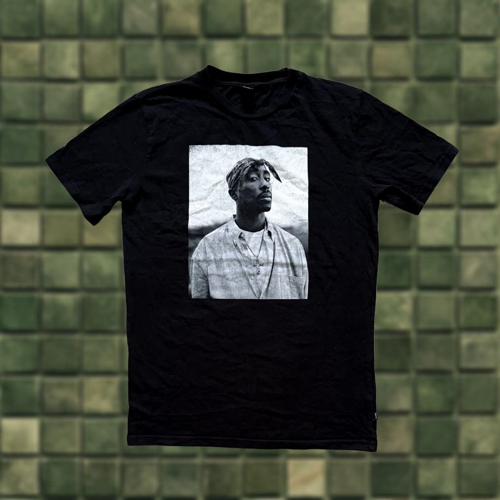 Patta Patta x Dana Lixenberg Tupac 2Pac Black T-shirt Size L Mens Regular Size L Black Patta Shirt 90s Hard to N/A Size US L / EU 52-54 / 3 - 1 Thumbnail