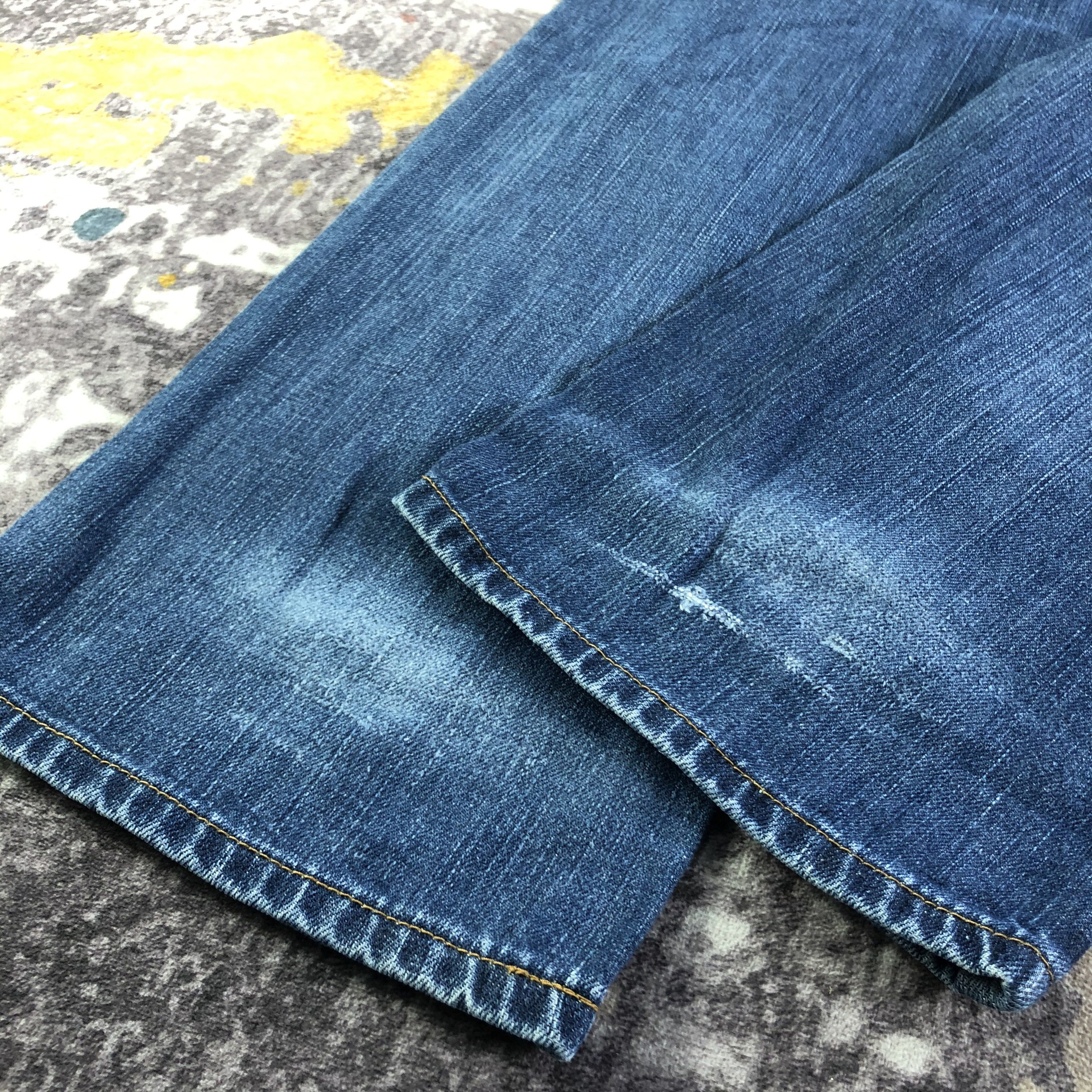 Vintage Vintage Blue Wash Wrangler Selvedge Jeans-JM3683 Size US 28 / EU 44 - 7 Thumbnail