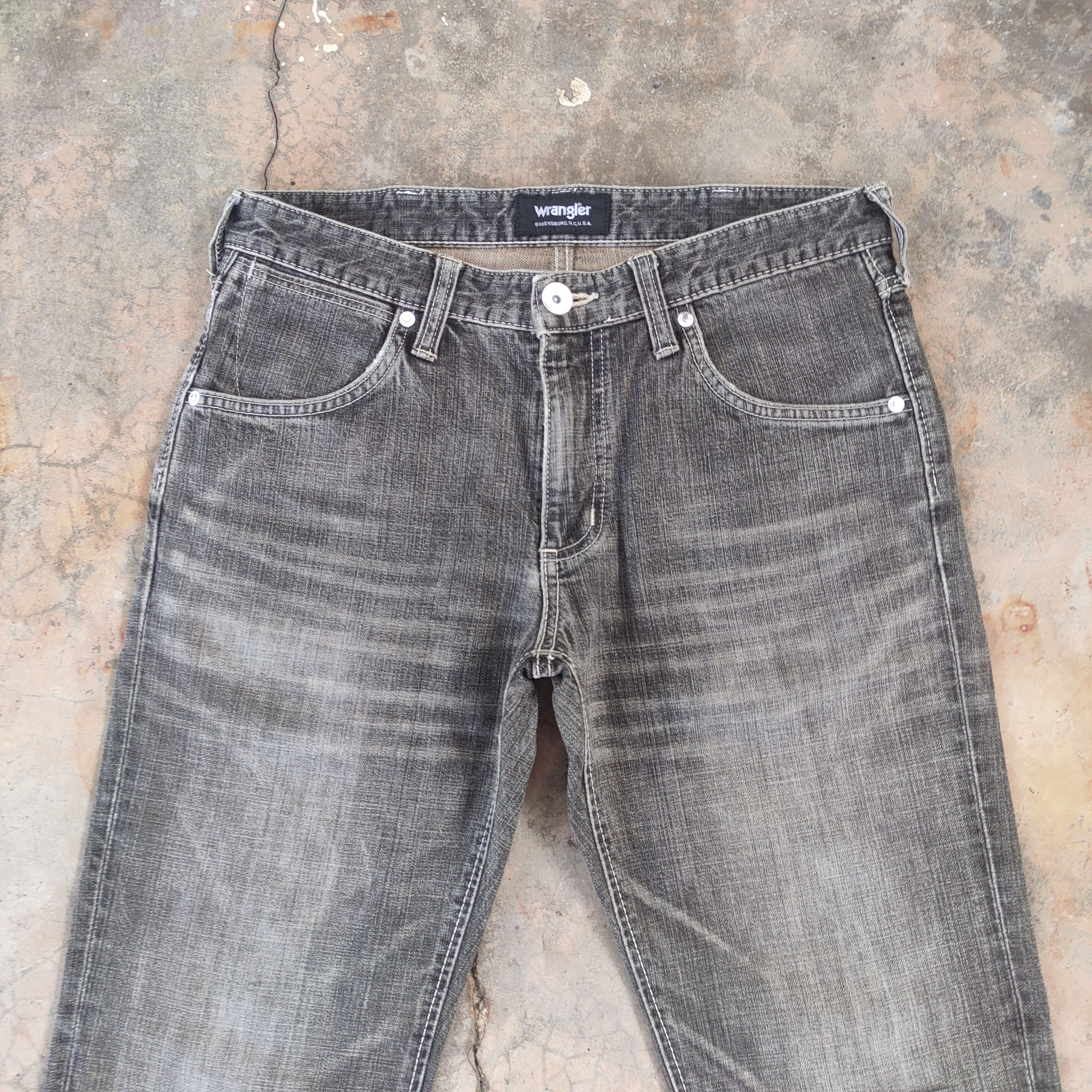 Wrangler W31 VINTAGE WRANGLER FLARE FADED DISTRESSED JEANS PANTS Size US 31 - 3 Thumbnail