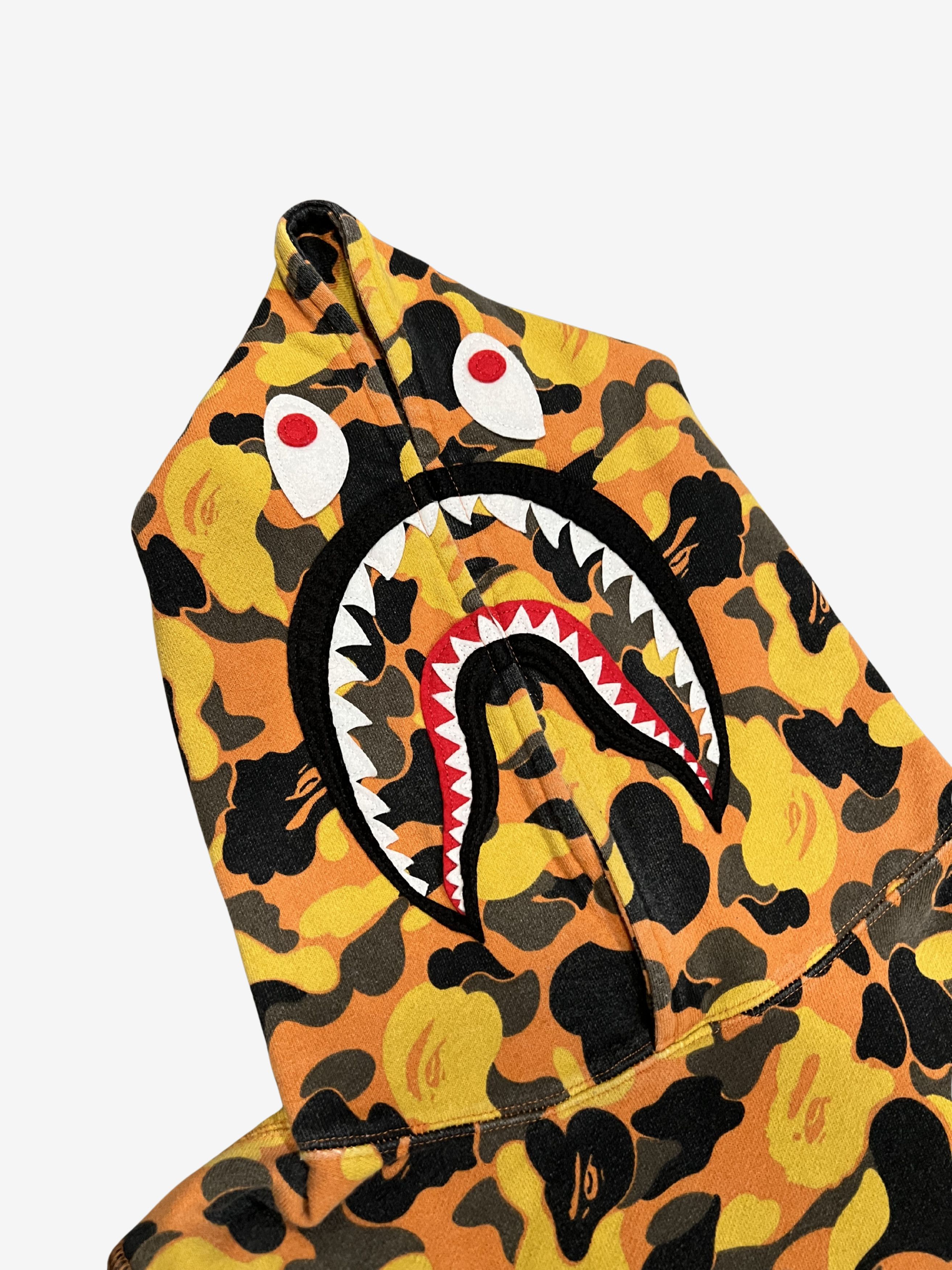 Bape × XO A Bathing Ape x XO Orange Camo Pullover Shark Hoodie Size US S / EU 44-46 / 1 - 3 Thumbnail