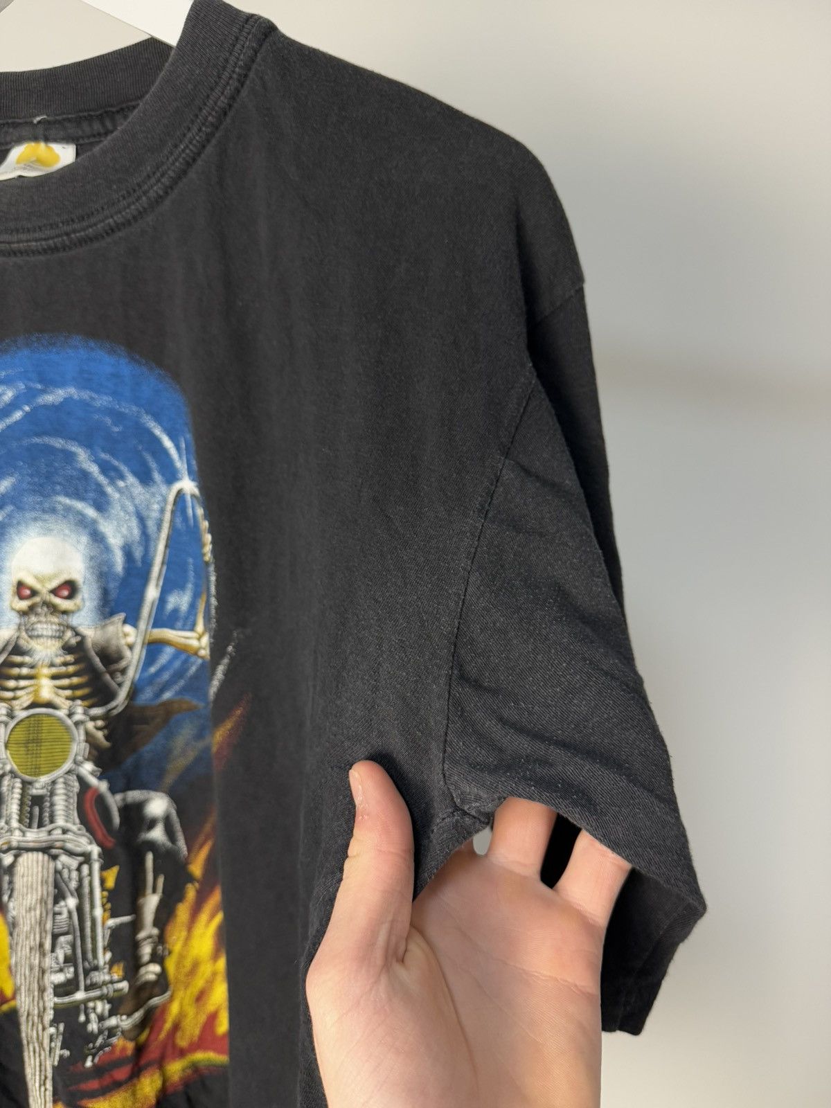 Vintage Vintage Zip It London Skull Motorcycle Graphic T-Shirt Size US XL / EU 56 / 4 - 7 Thumbnail