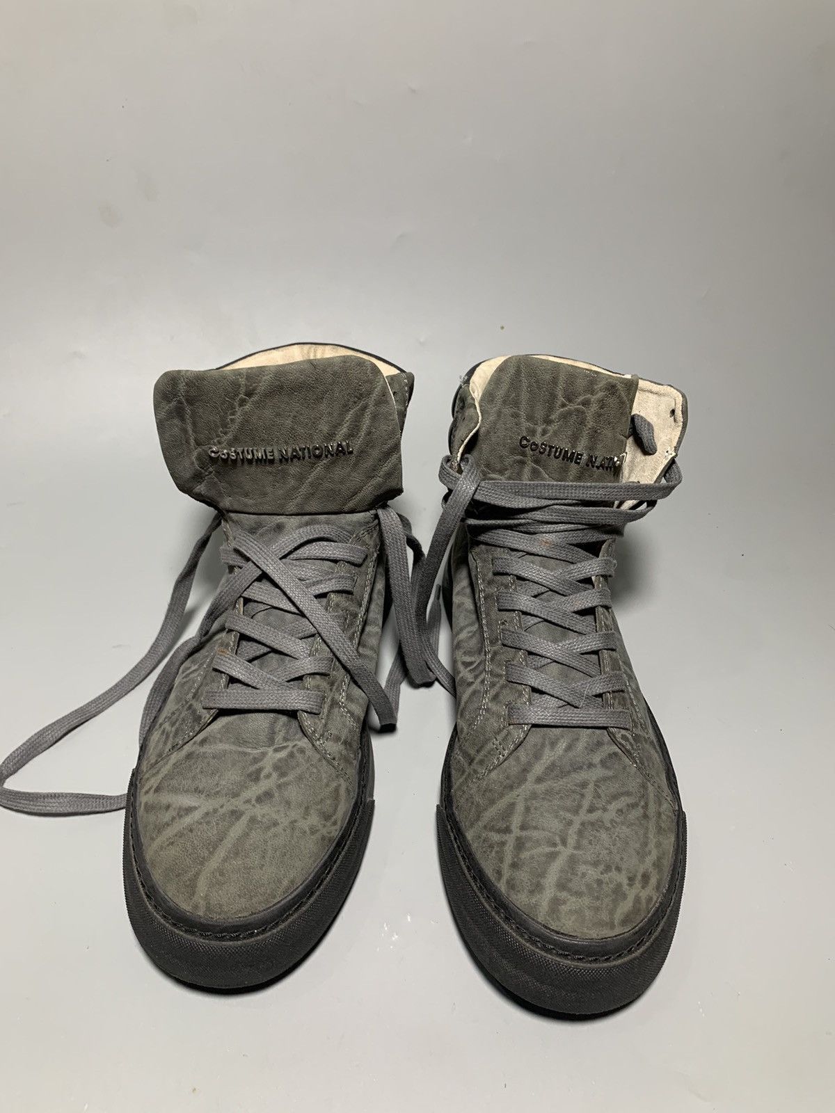 Costume National COSTUME NATIONAL HOMME LEATHER HIGH TOP SNEAKER Size US 7.5 / EU 40-41 - 16 Thumbnail