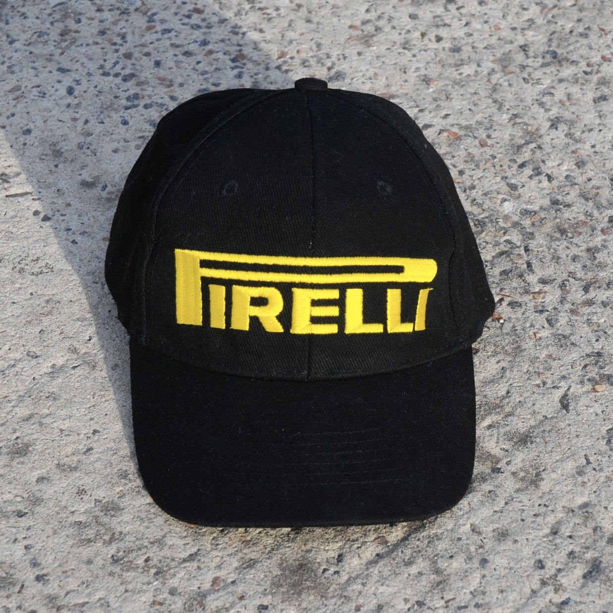 Formula 1 × Pirelli Vintage Pirelli Racing Hat Size ONE SIZE - 1 Thumbnail