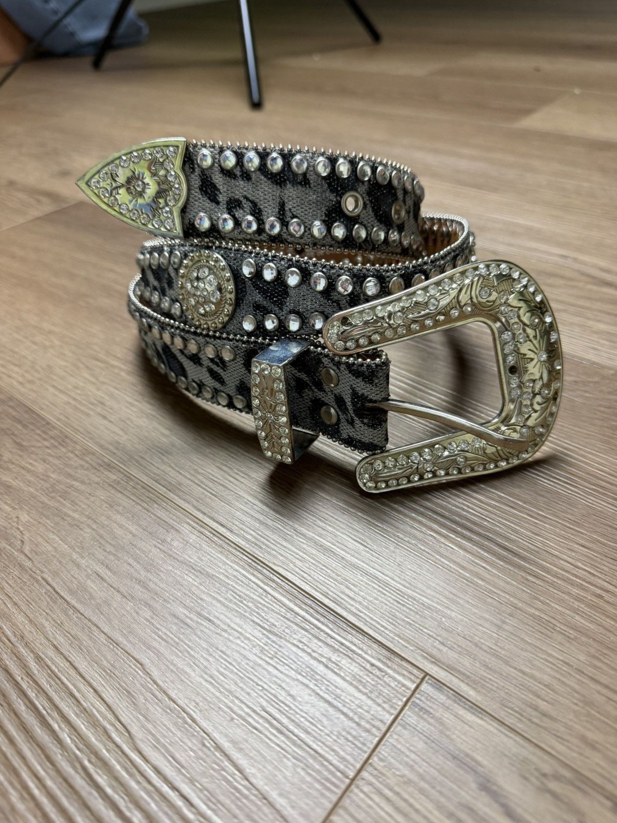 Other Blazin Roxx Grey Leopard Print Belt Conchos And Rhinestones Size ONE SIZE - 1 Thumbnail