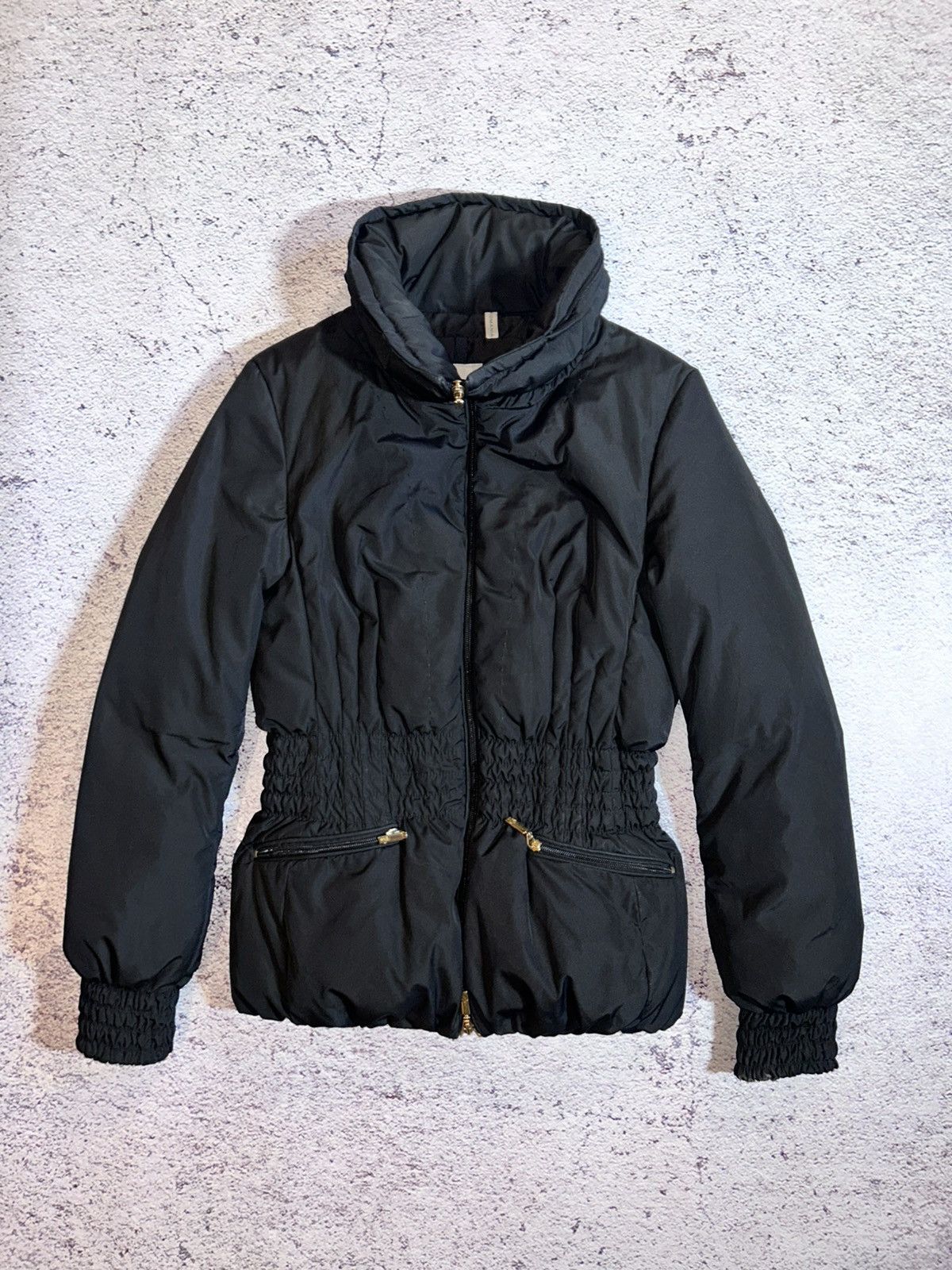 Moncler Moncler Bezy Down Puffer Jacket Vintage Luxury Y2K Very Rare Size XS / US 0-2 / IT 36-38 - 2 Thumbnail