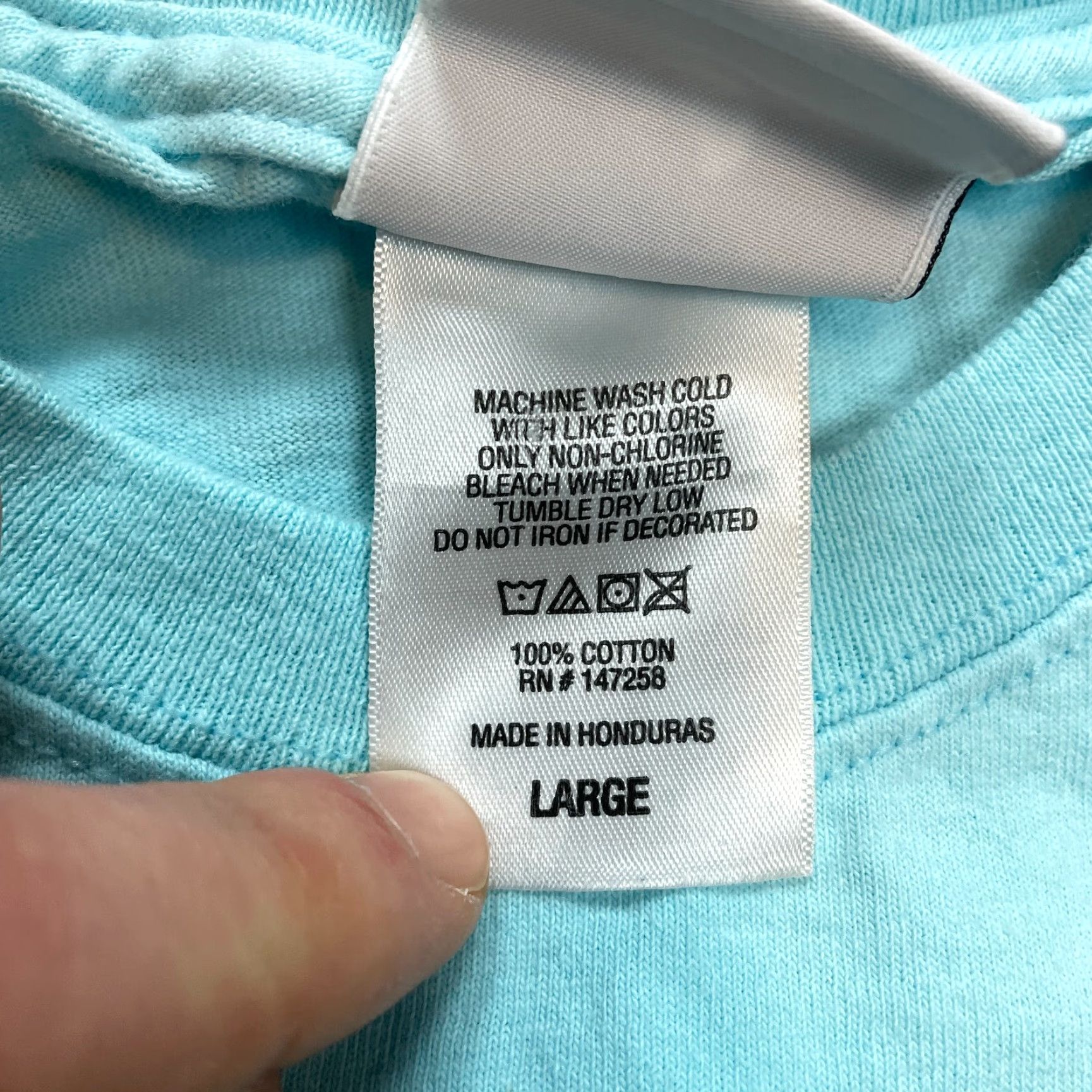 Vintage Simply Southern Shirt Mens Large Light Blue Long Sleeve Ocean Lives Matter Tee Shirt Size US L / EU 52-54 / 3 - 4 Thumbnail
