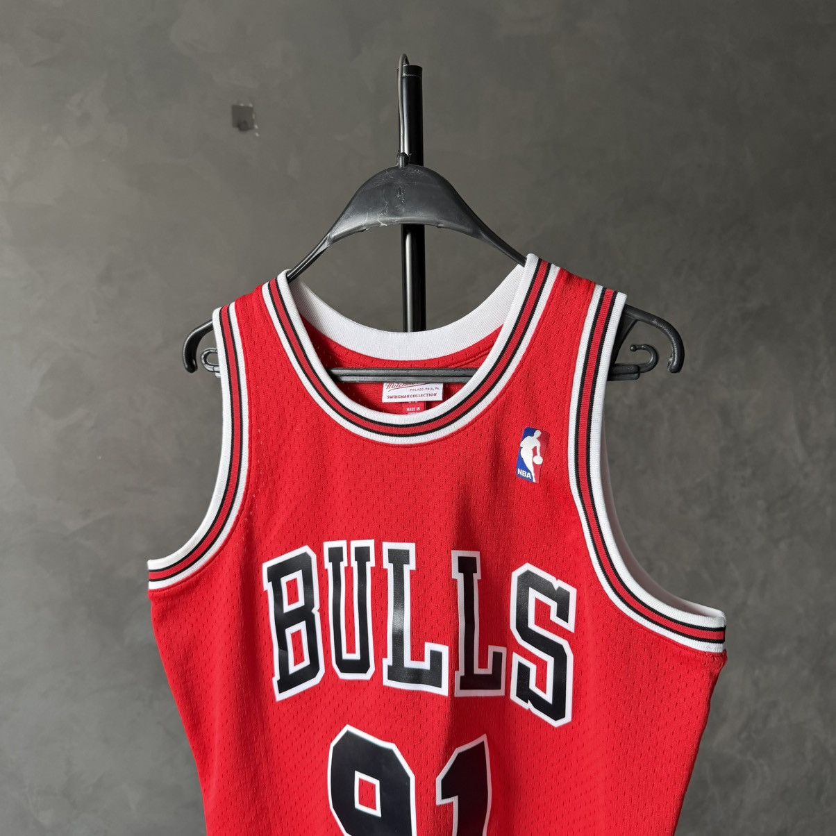Mitchell & Ness Mitchell&Ness Chicago Bulls Denis Rodman Swingman Jersey M Size US M / EU 48-50 / 2 - 4 Thumbnail